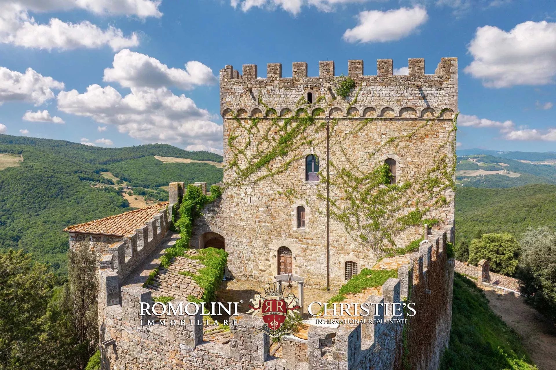 37 Bedroom Chateau's Image 11
