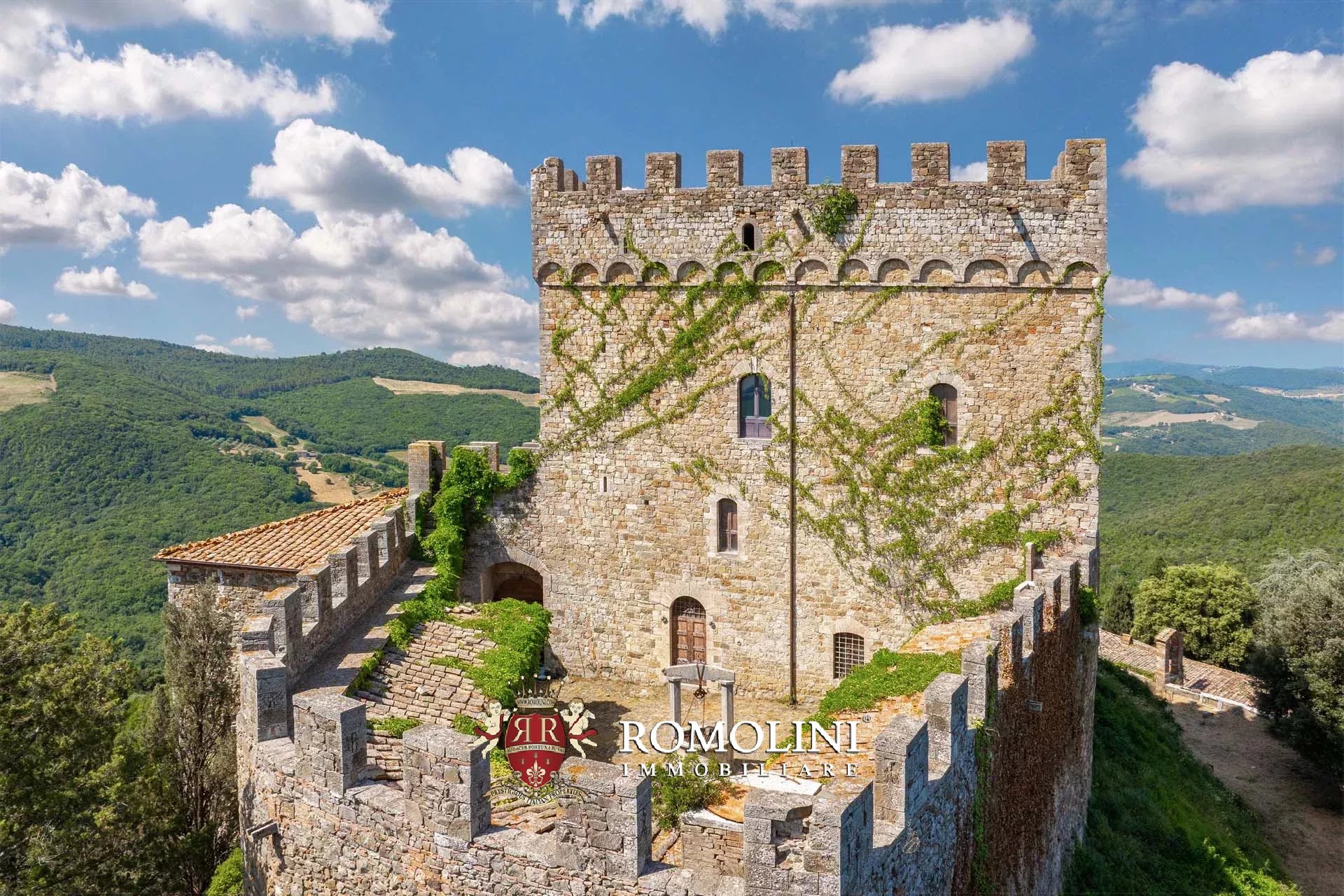 37 Bedroom Chateau's Image 11
