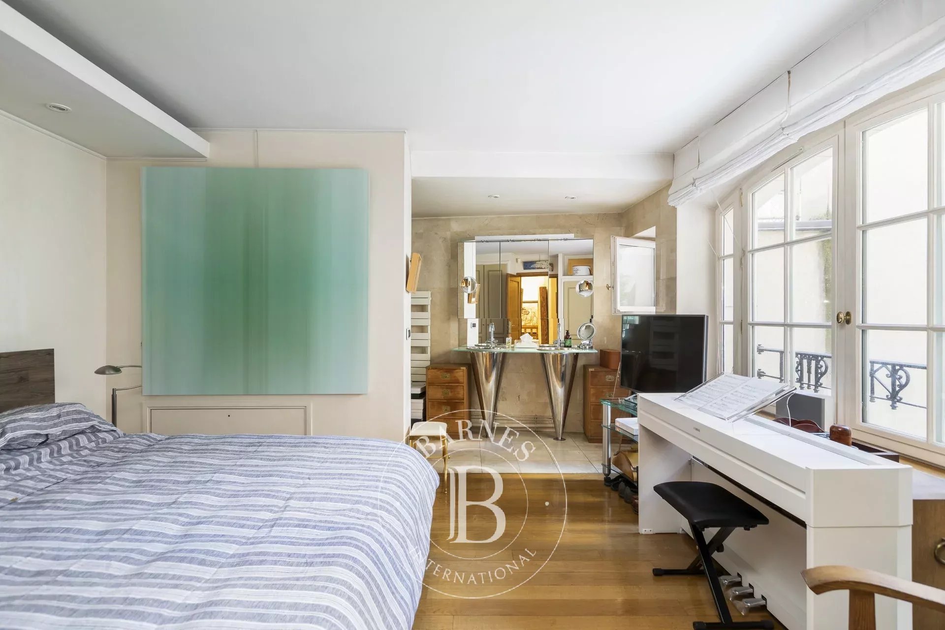 Daire Paris 8ème - picture 9