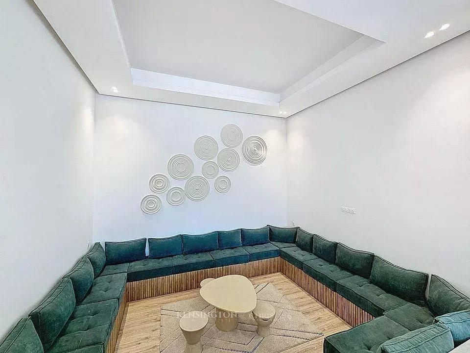 4 Bedroom Villa/Townhouse's Image 14