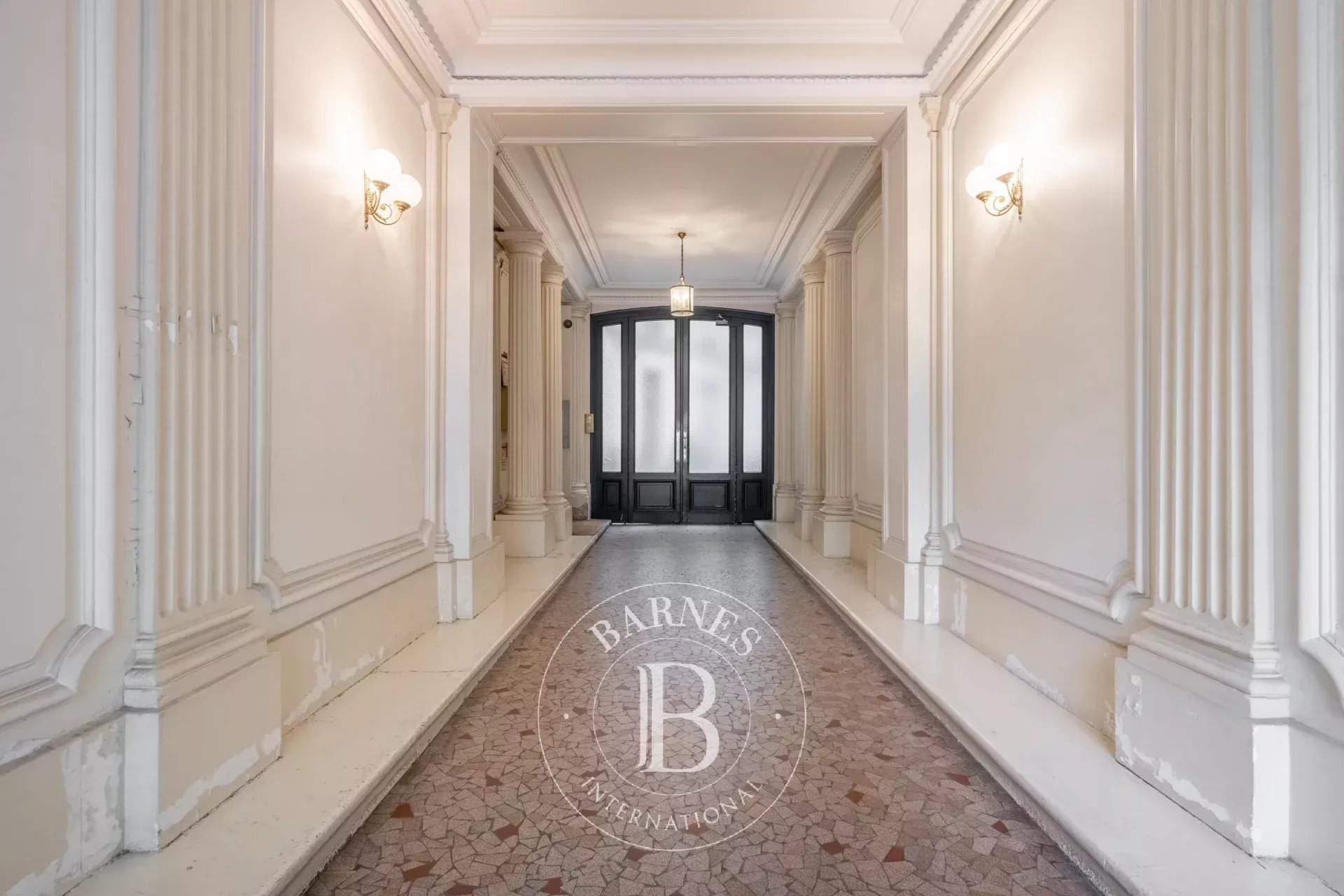 Daire Paris 8ème - picture 10