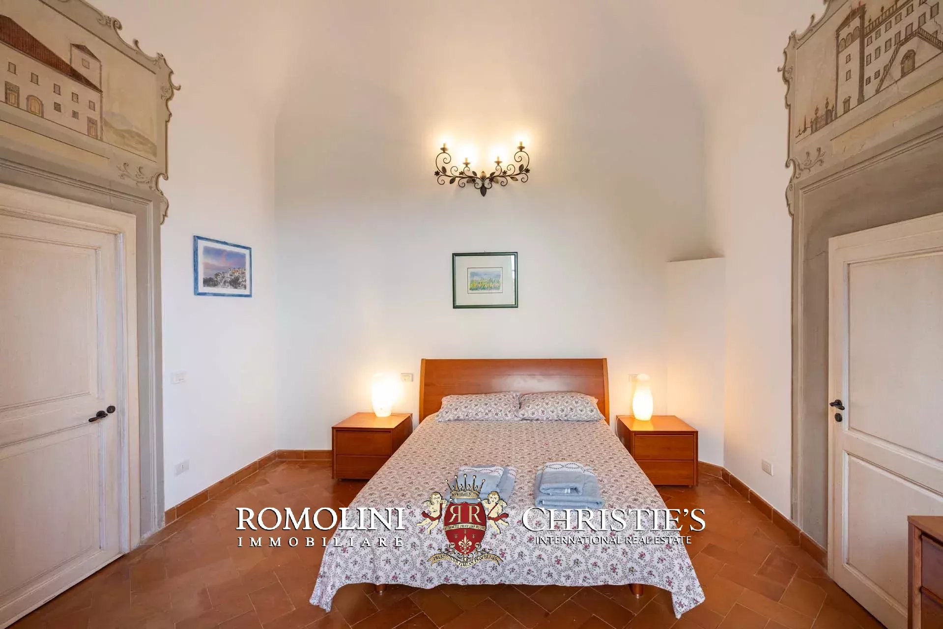 37 Bedroom Villa/Townhouse's Image 140