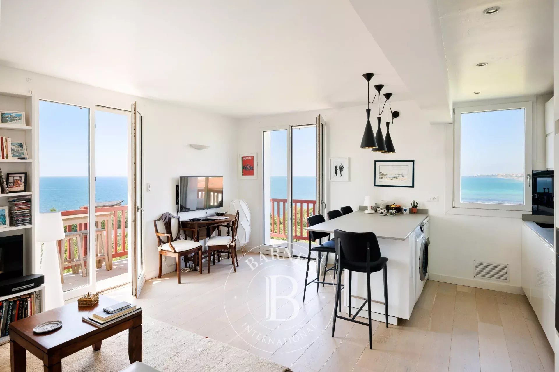 GUÉTHARY,  APARTMENT WITH OCEAN VIEWS