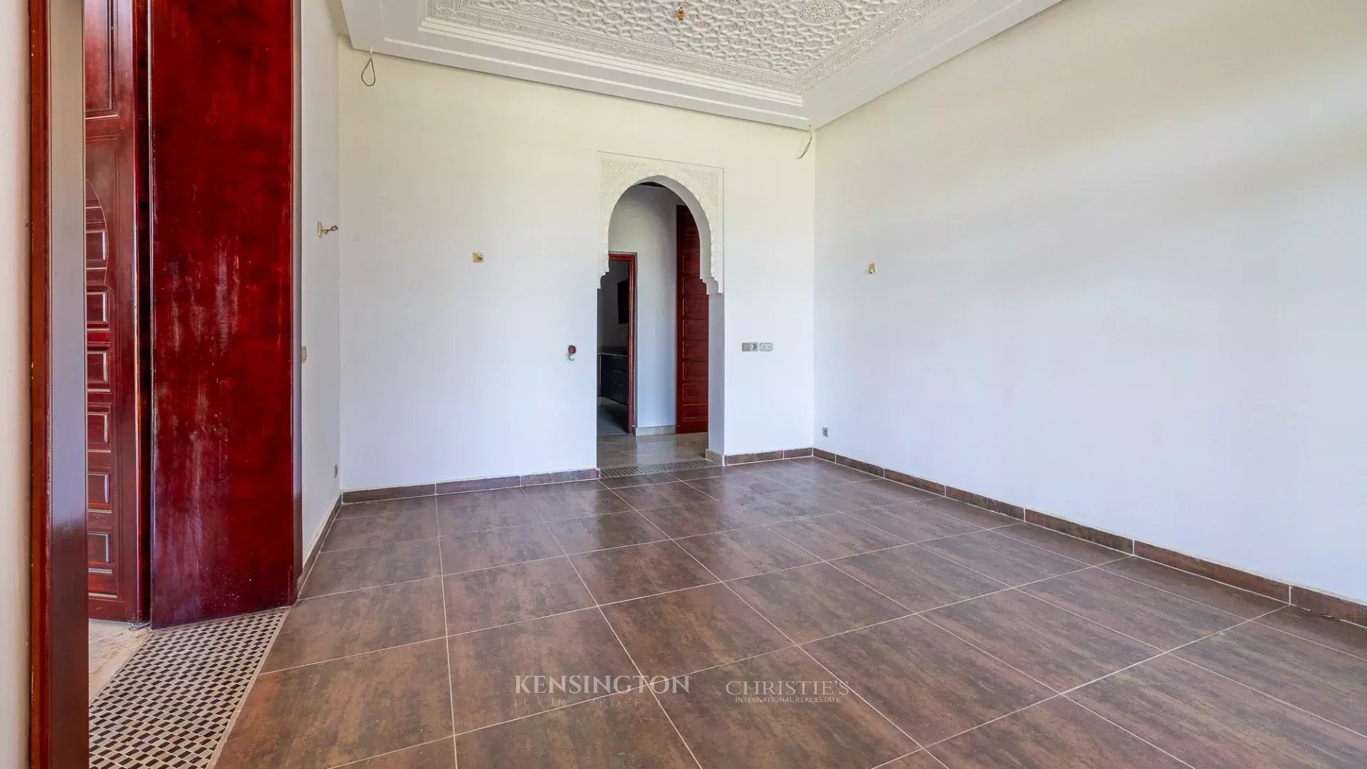10 Bedroom Villa/Townhouse's Image 27