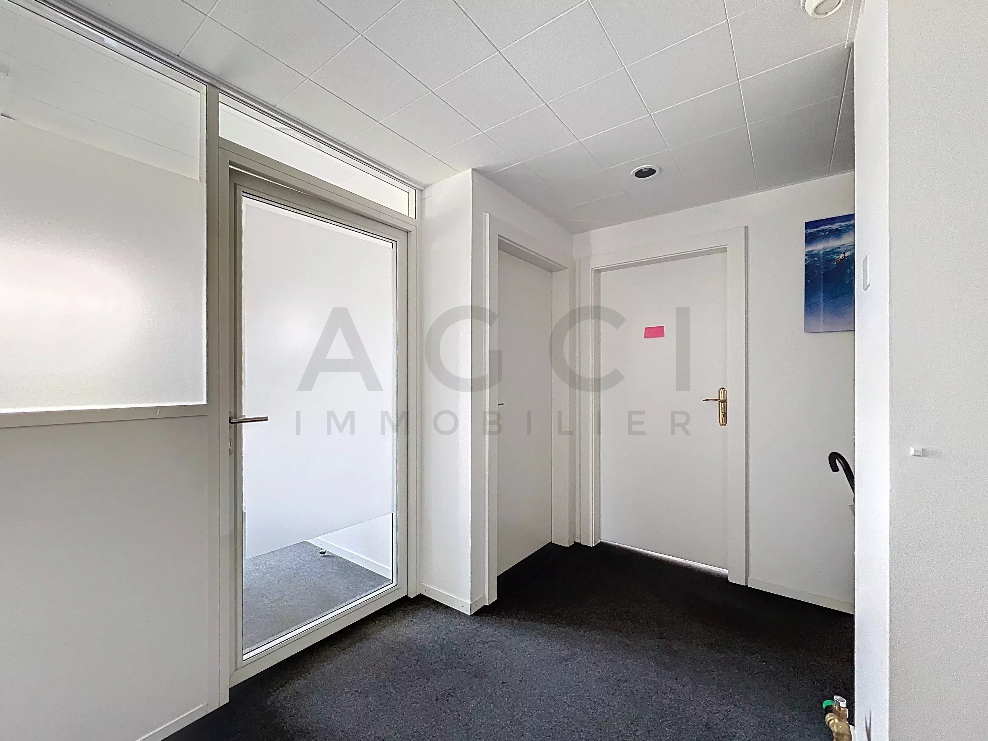 Bureau à louer 17 m² CHF 1’990.-/mois + TVA - Photo 2