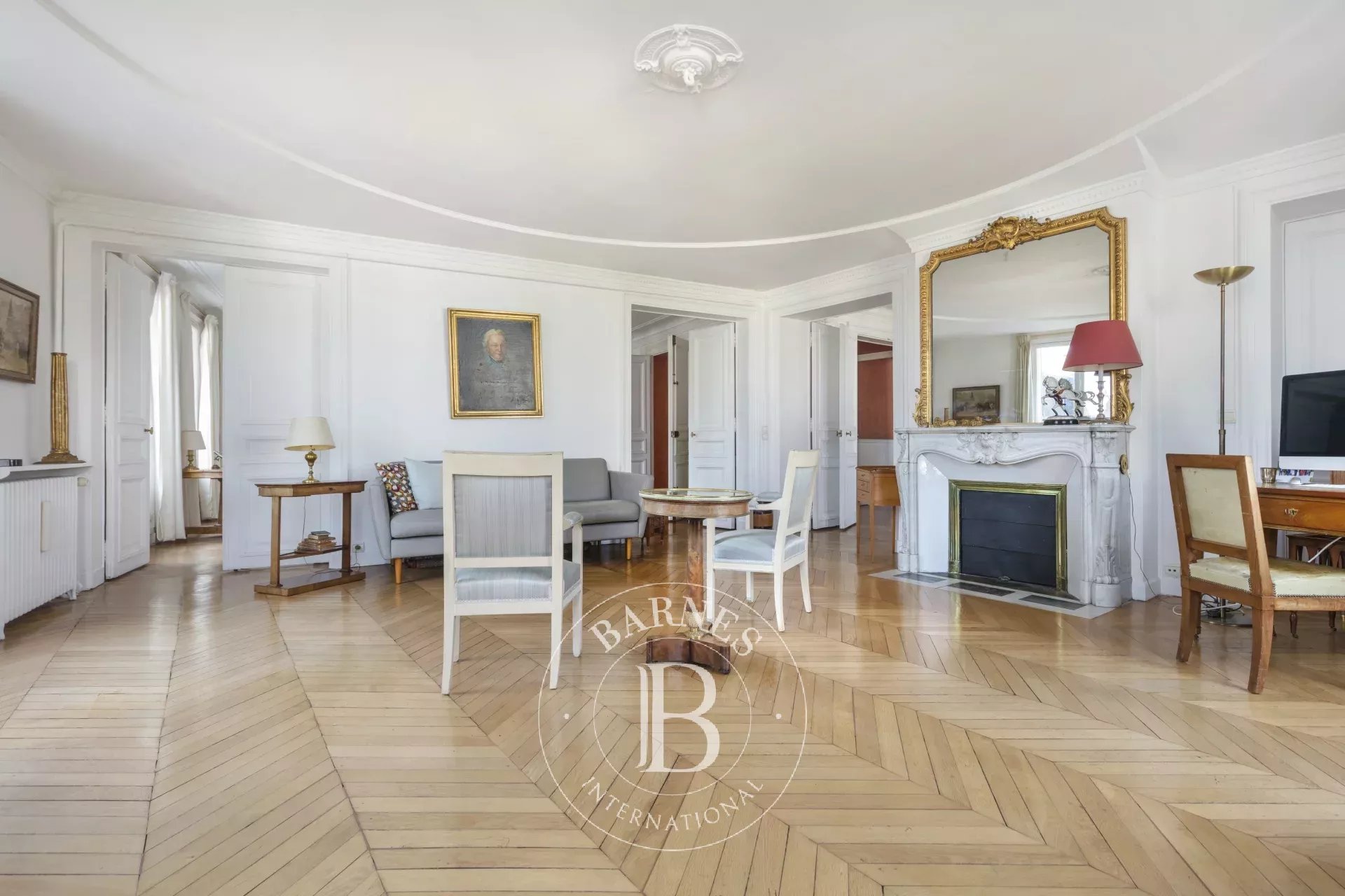 Daire Paris 6ème - picture 4