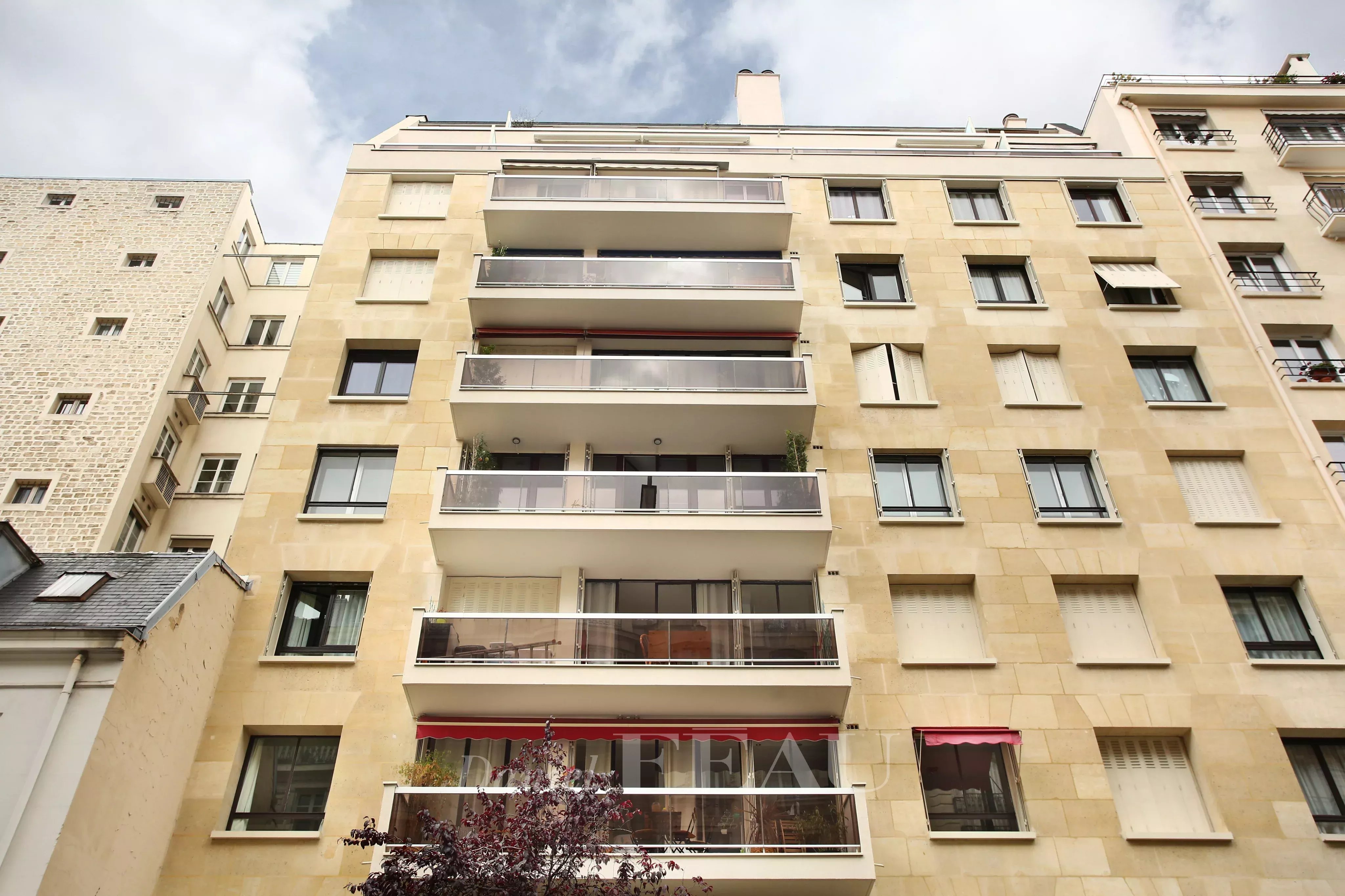 Rental Apartment Paris 16th
