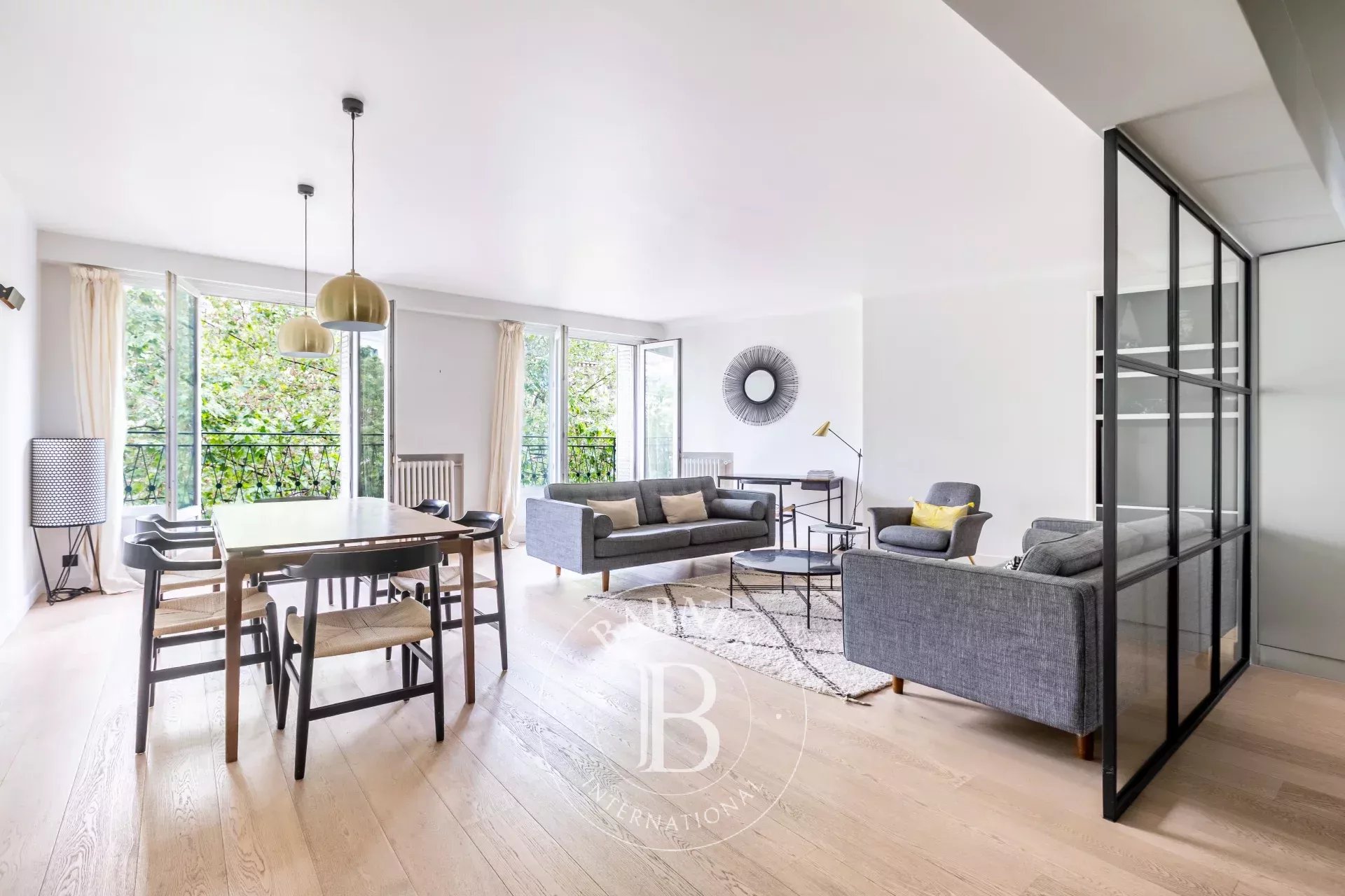 Appartement Paris 75008  -  ref 86837839 (picture 1)
