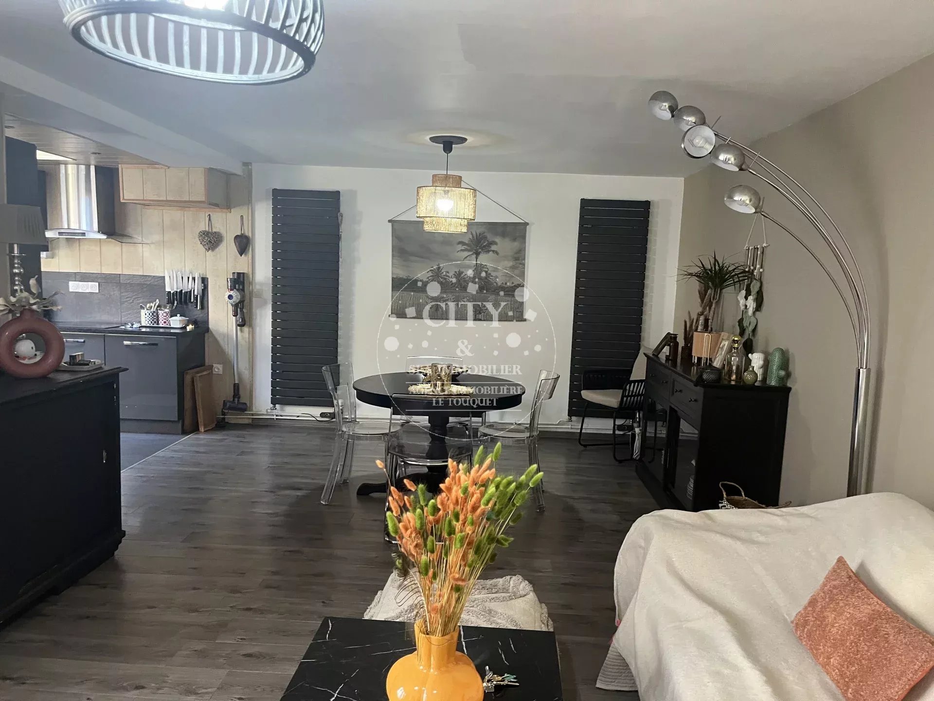 Agence immobilière de 