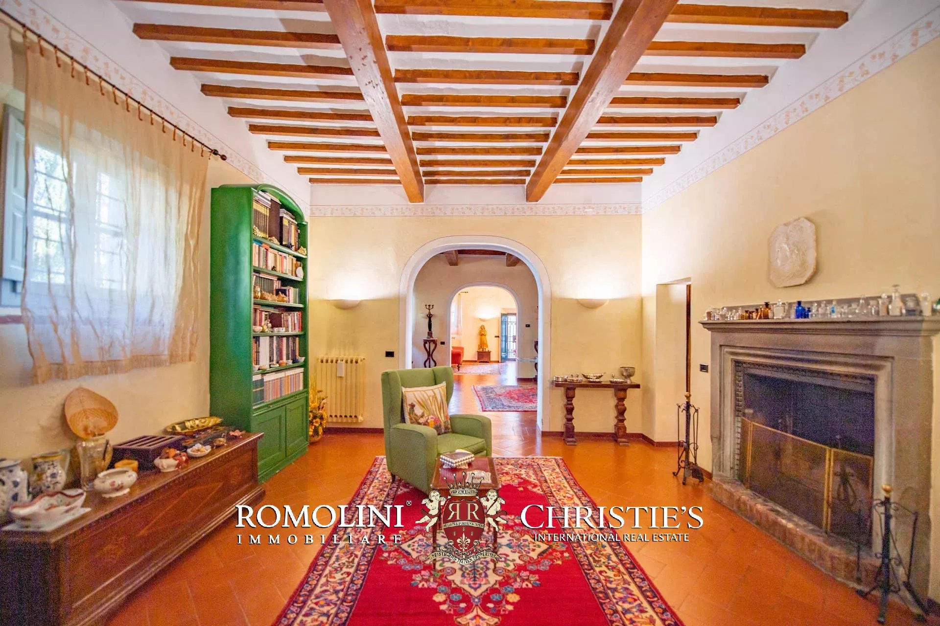 9 Bedroom Chateau's Image 41