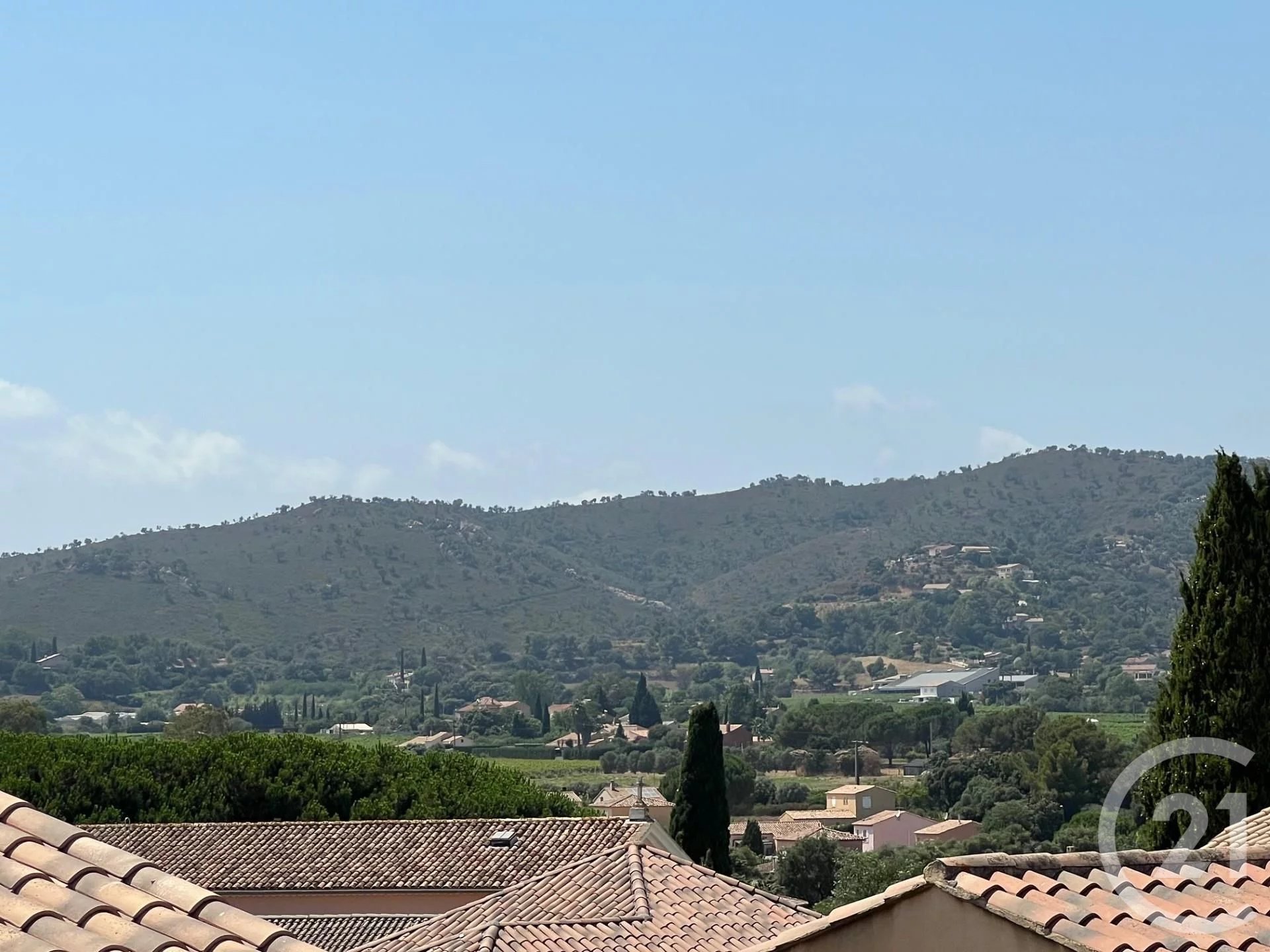 Sale Apartment La Londe-les-Maures