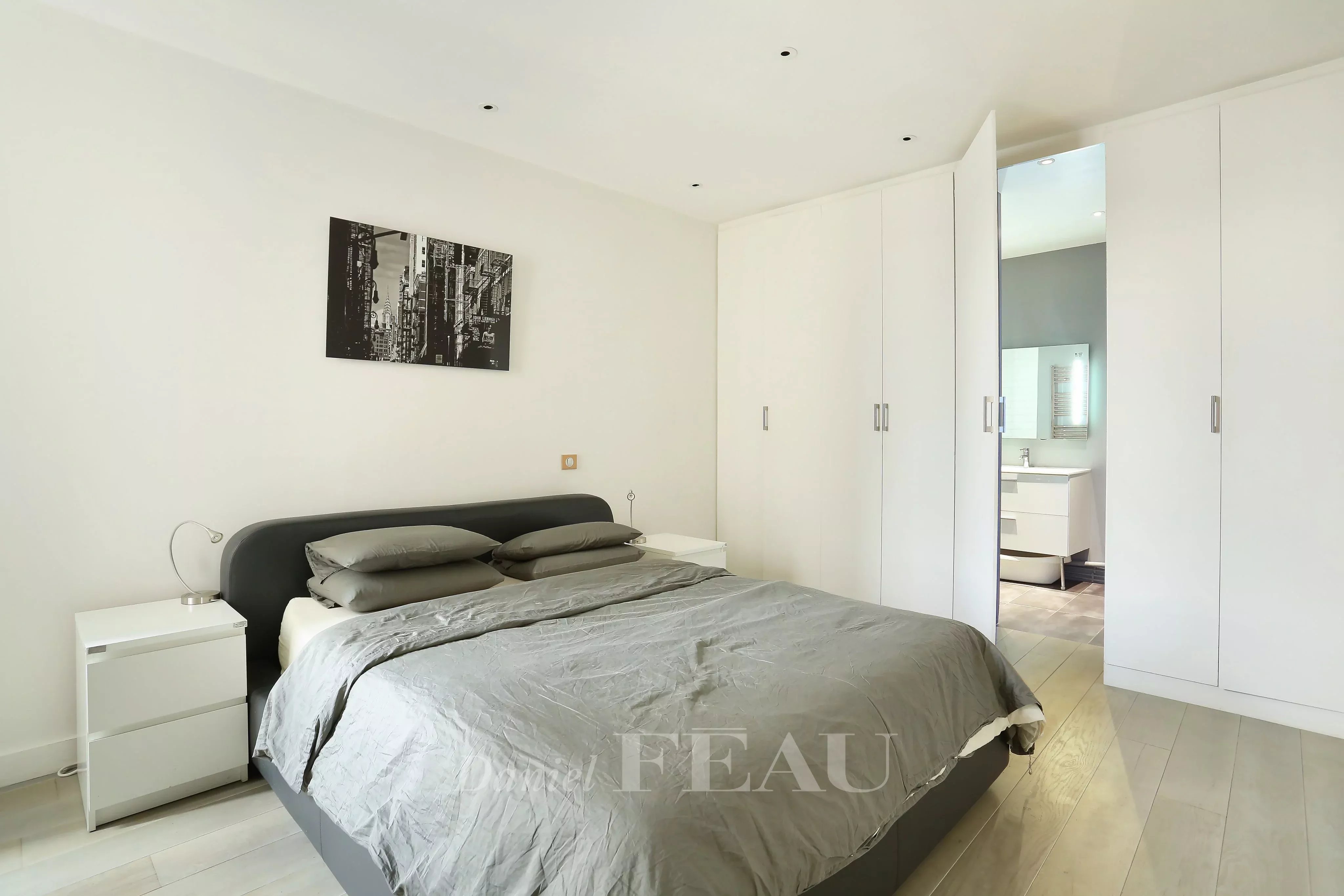 Rental Apartment Paris 9th