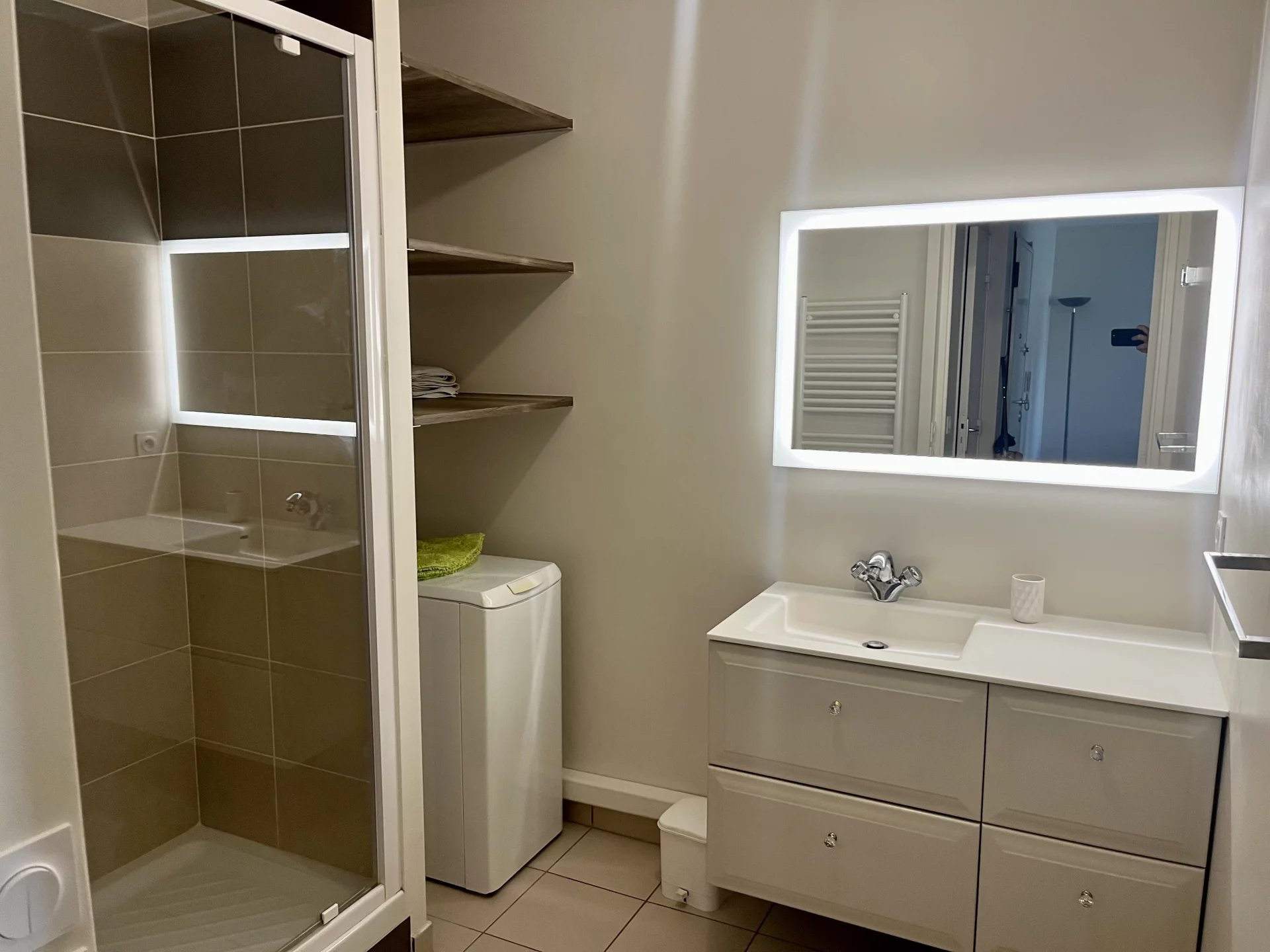 83176585 Location Lyon 9ème