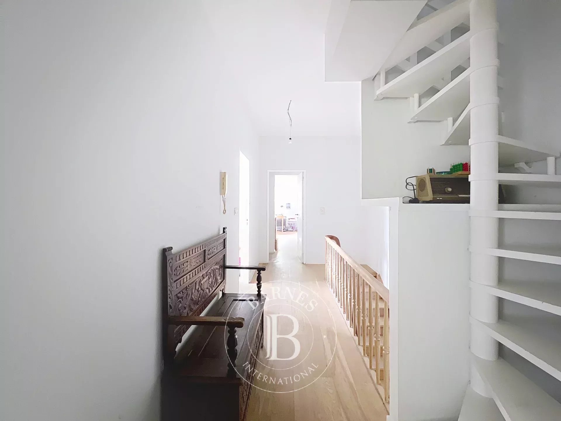 Fort Jaco - House 3 facades garden garage