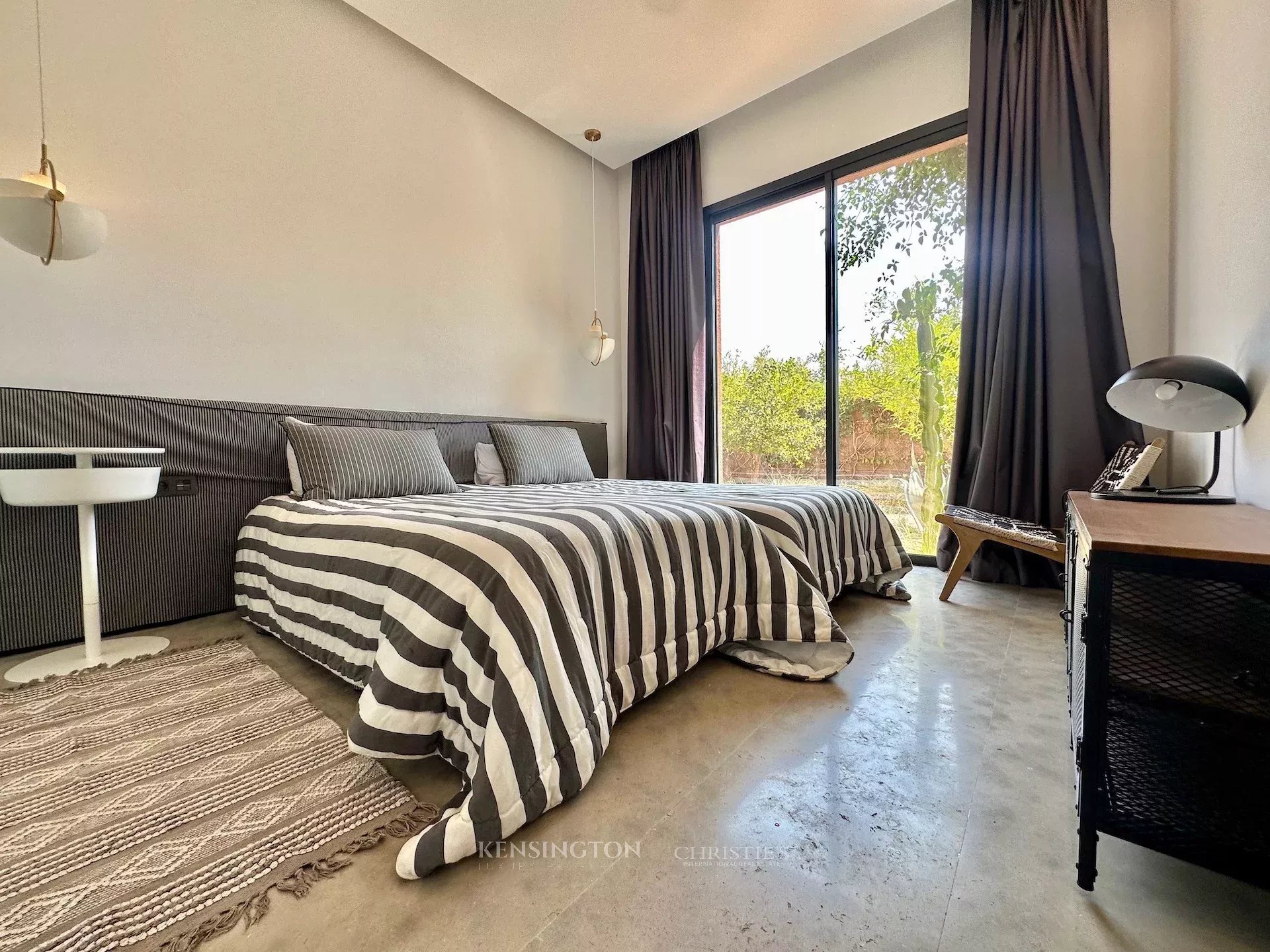 4 Bedroom Villa/Townhouse's Image 27