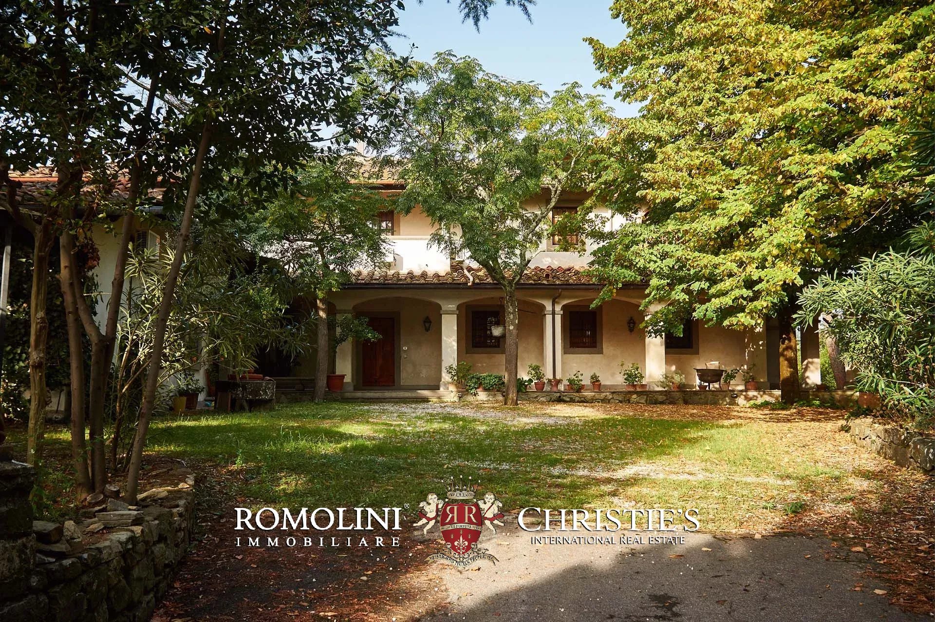 7 Bedroom Villa/Townhouse's Image 19