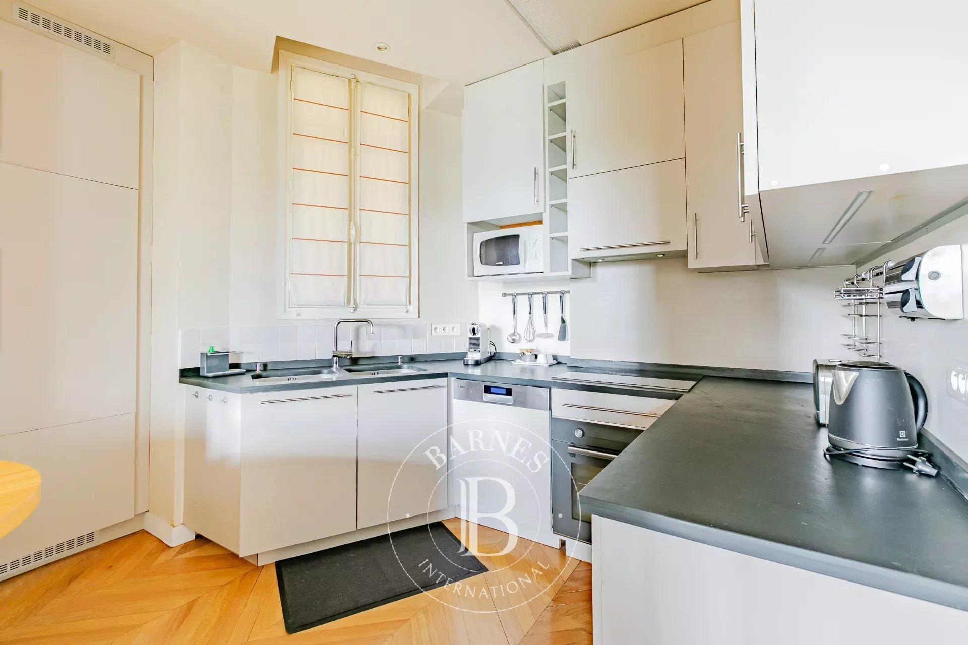 Paris  - Apartment 2 Bedrooms - picture 4