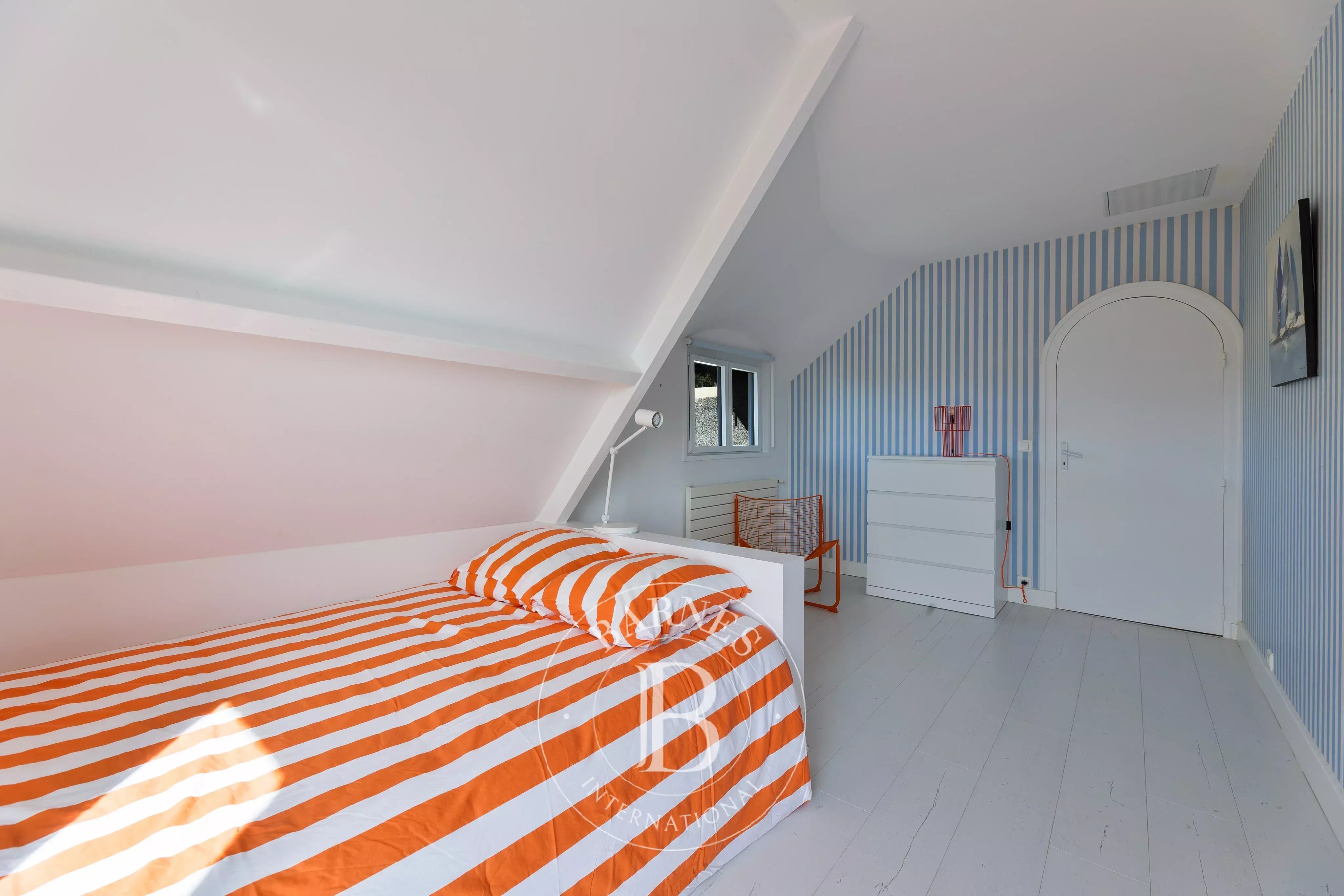 Batz-sur-Mer  - Maison 6 Pi&egrave;ces 5 Chambres - picture 13