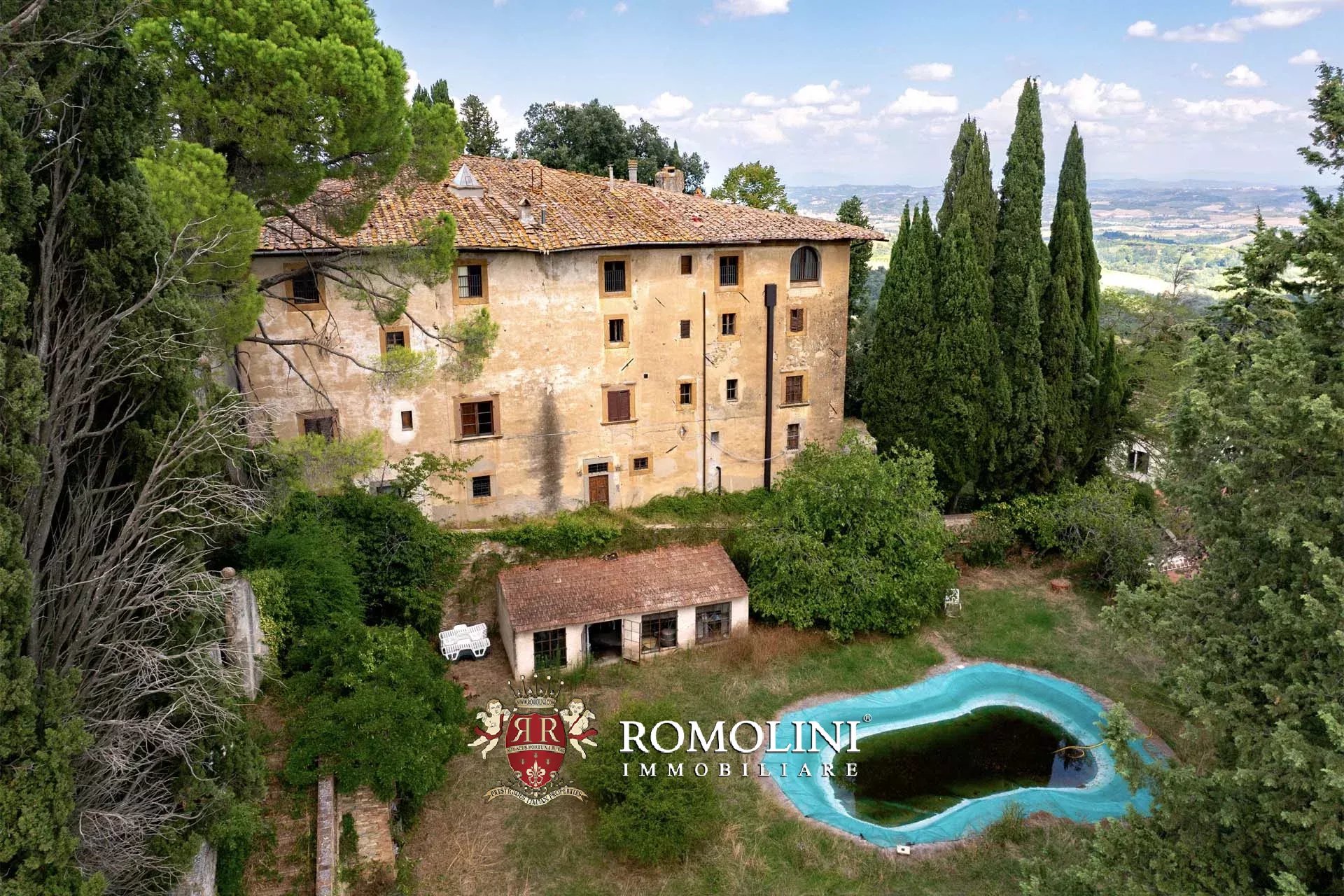 17 Bedroom Vineyard's Image 13