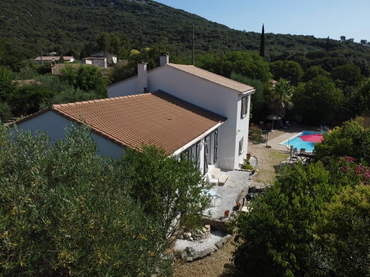 Très belle villa P5 avec piscine à St Hippolyte du Fort.