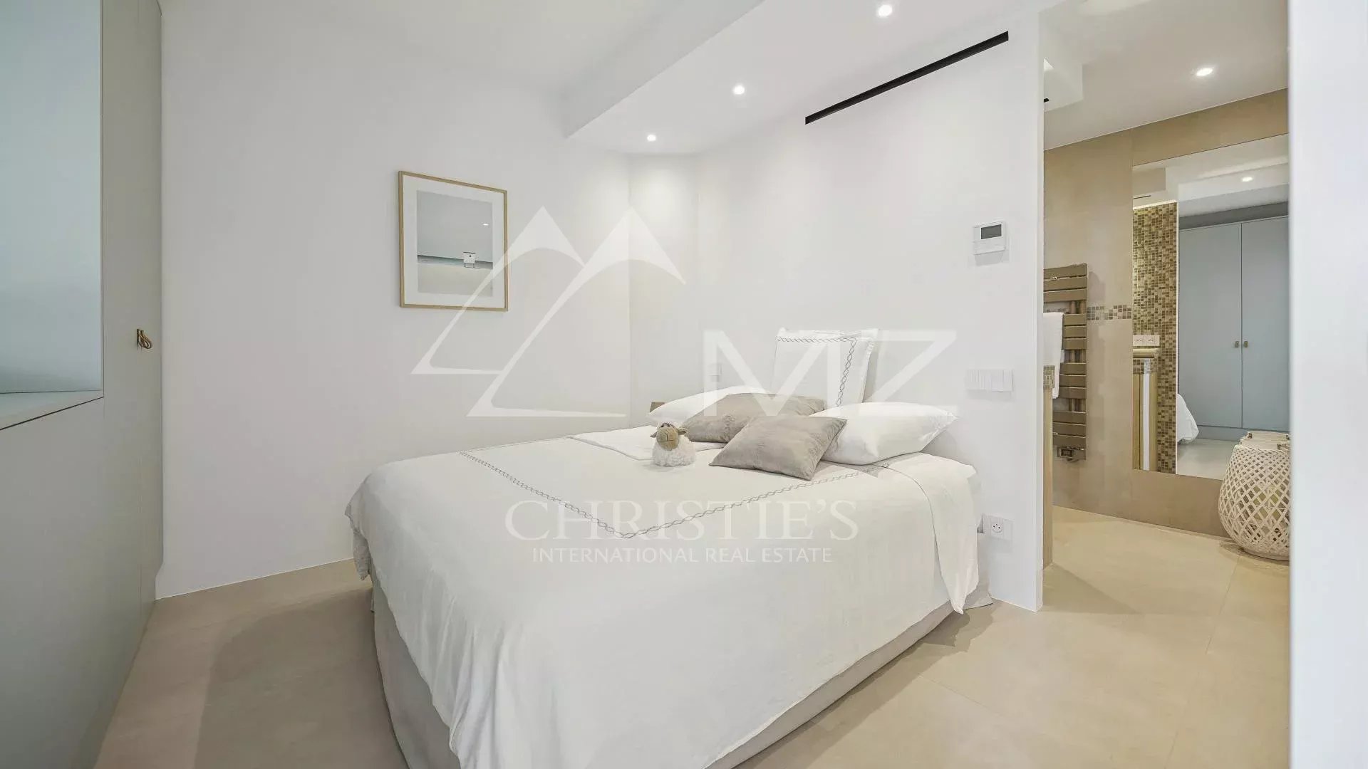 1 Bedroom Apartment/Flat's Image 7