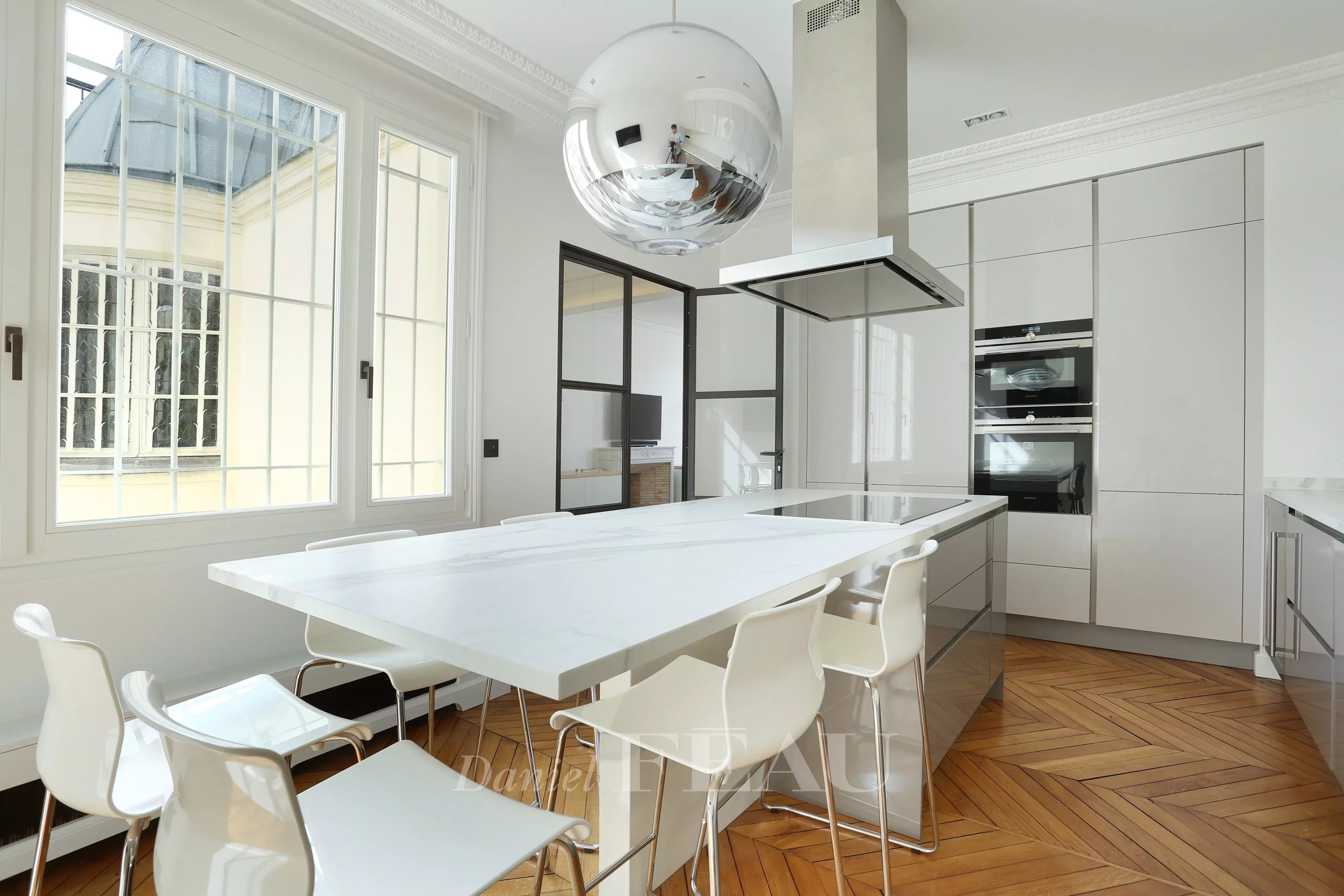 Rental Apartment Paris 8th
