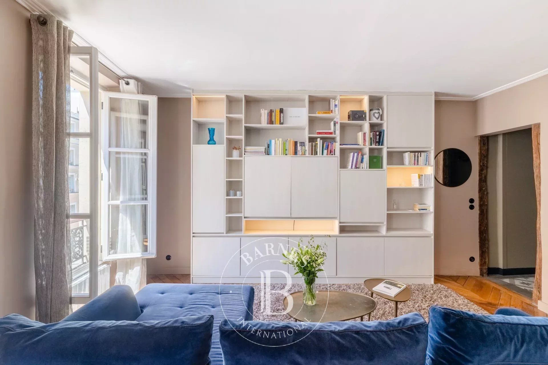 Daire Paris 4ème - picture 6