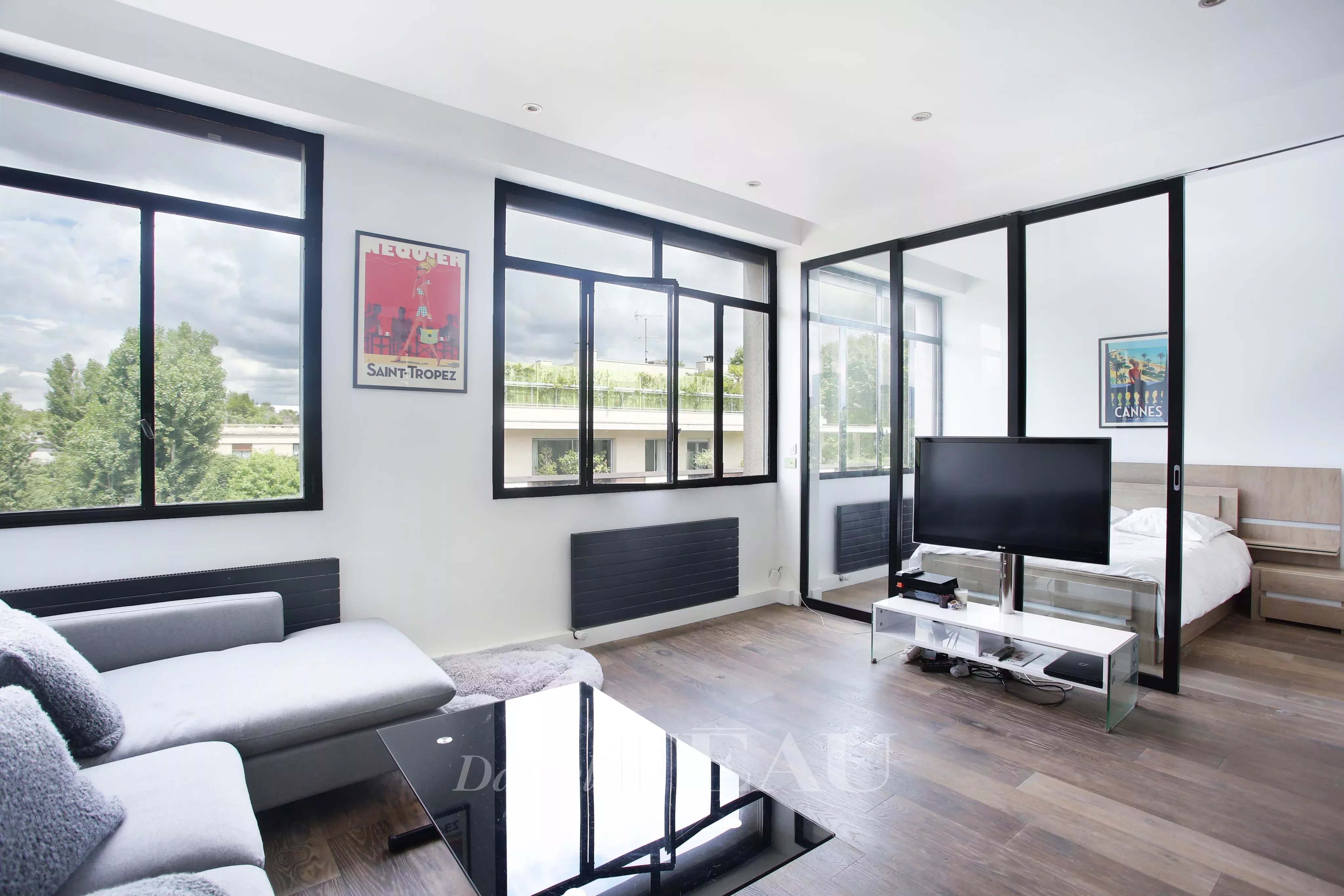 Rental Apartment Neuilly-sur-Seine