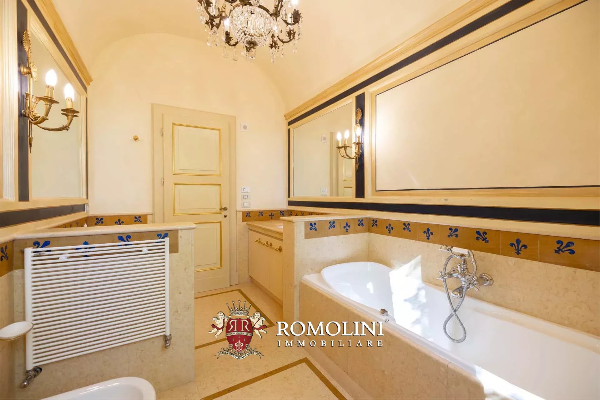 12 Bedroom Villa/Townhouse's Image 77