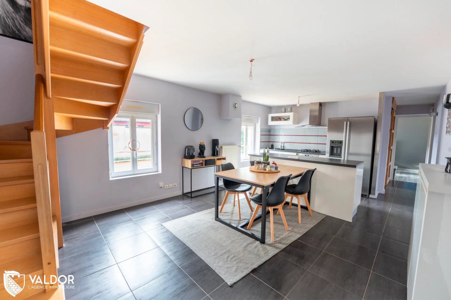 Agence immobilière de Valdor L'agence Immobilière Belleville