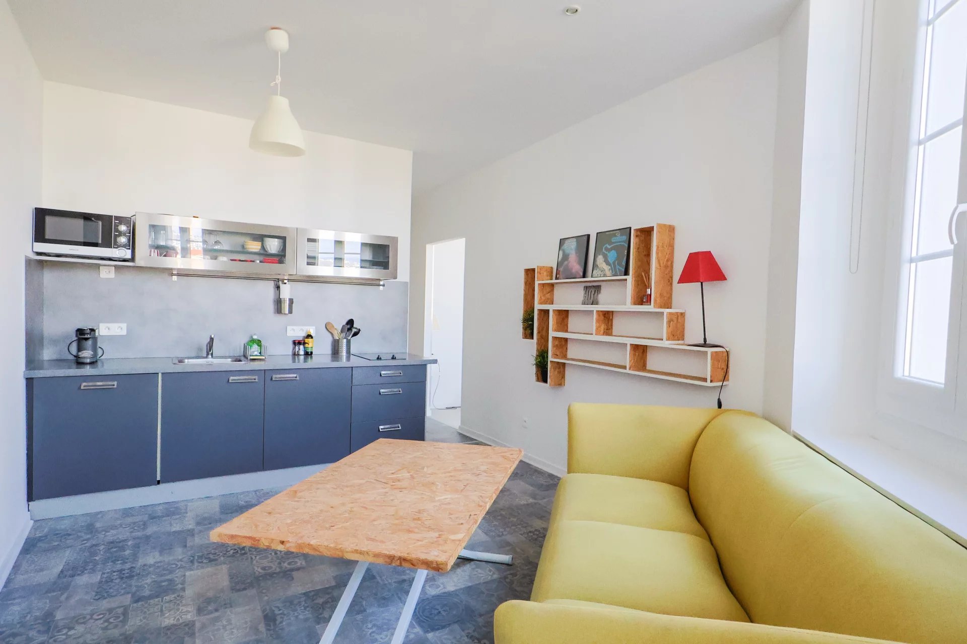 3 PIÈCES – 41 M² – VUE EXCEPTIONNELLE MASSÉNA & COULÉE VERTE – ENTRÉE VIEUX NICE - Photo 2