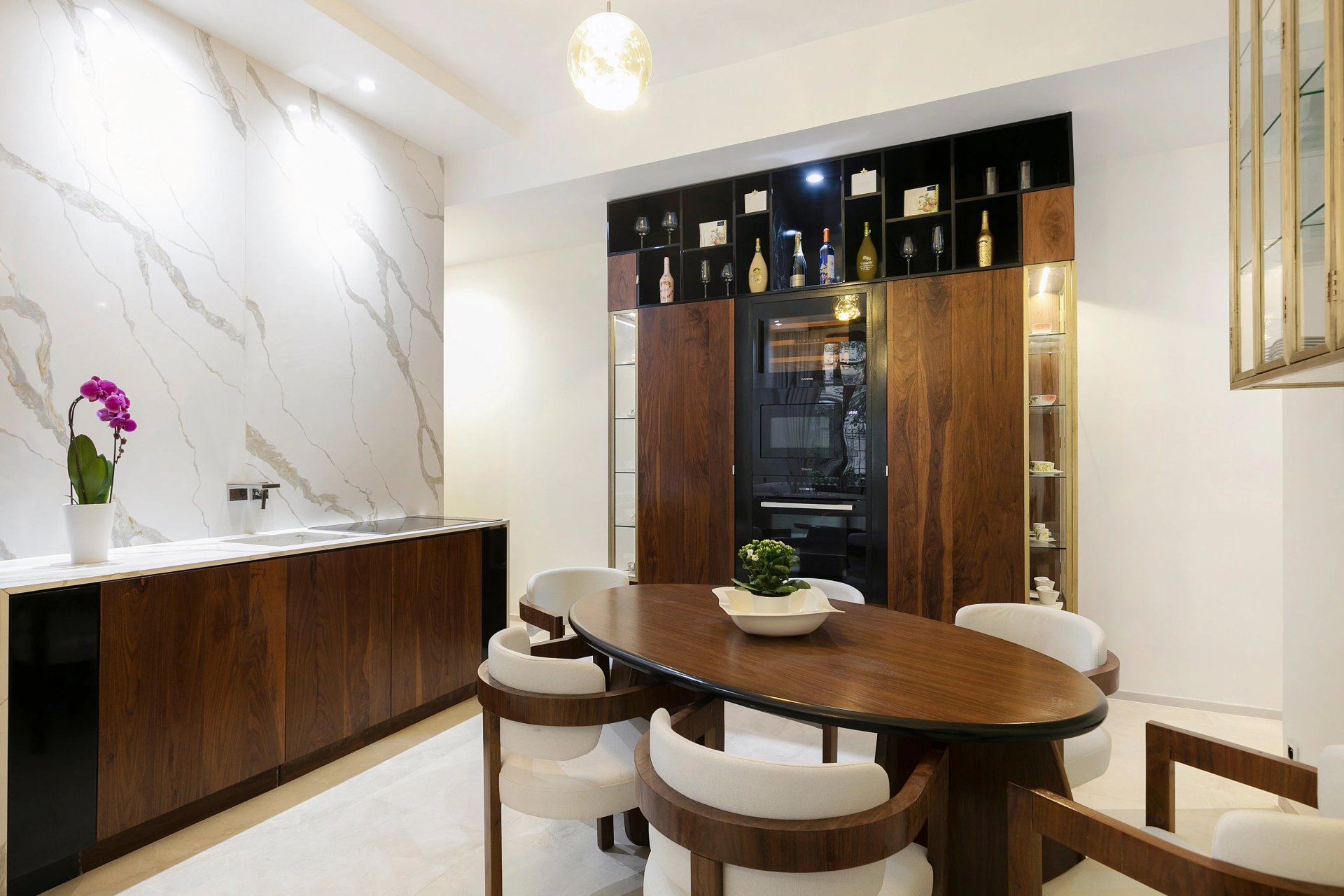 2 Bedroom Apartment/Flat's Image 3