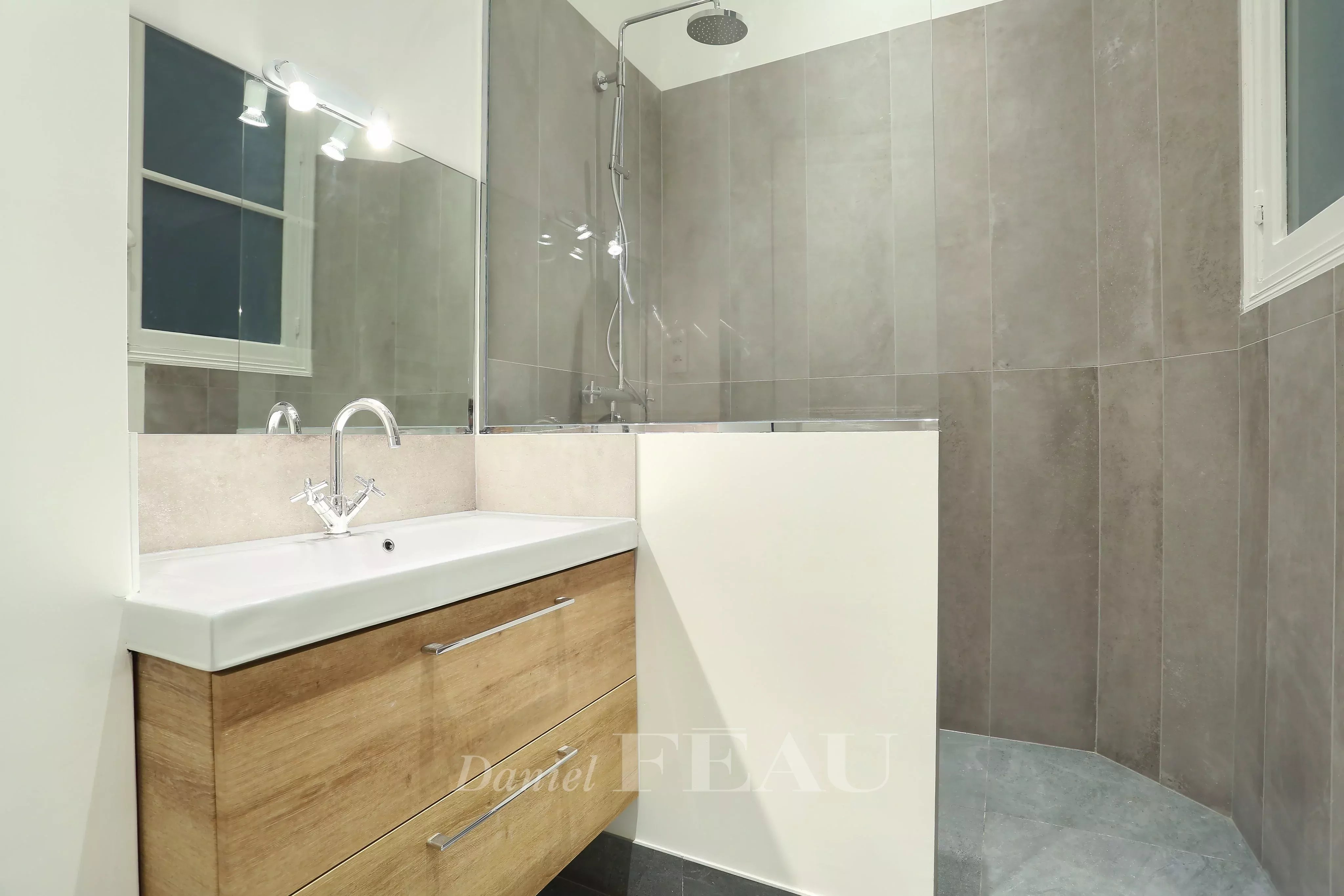 Rental Apartment Paris 16th