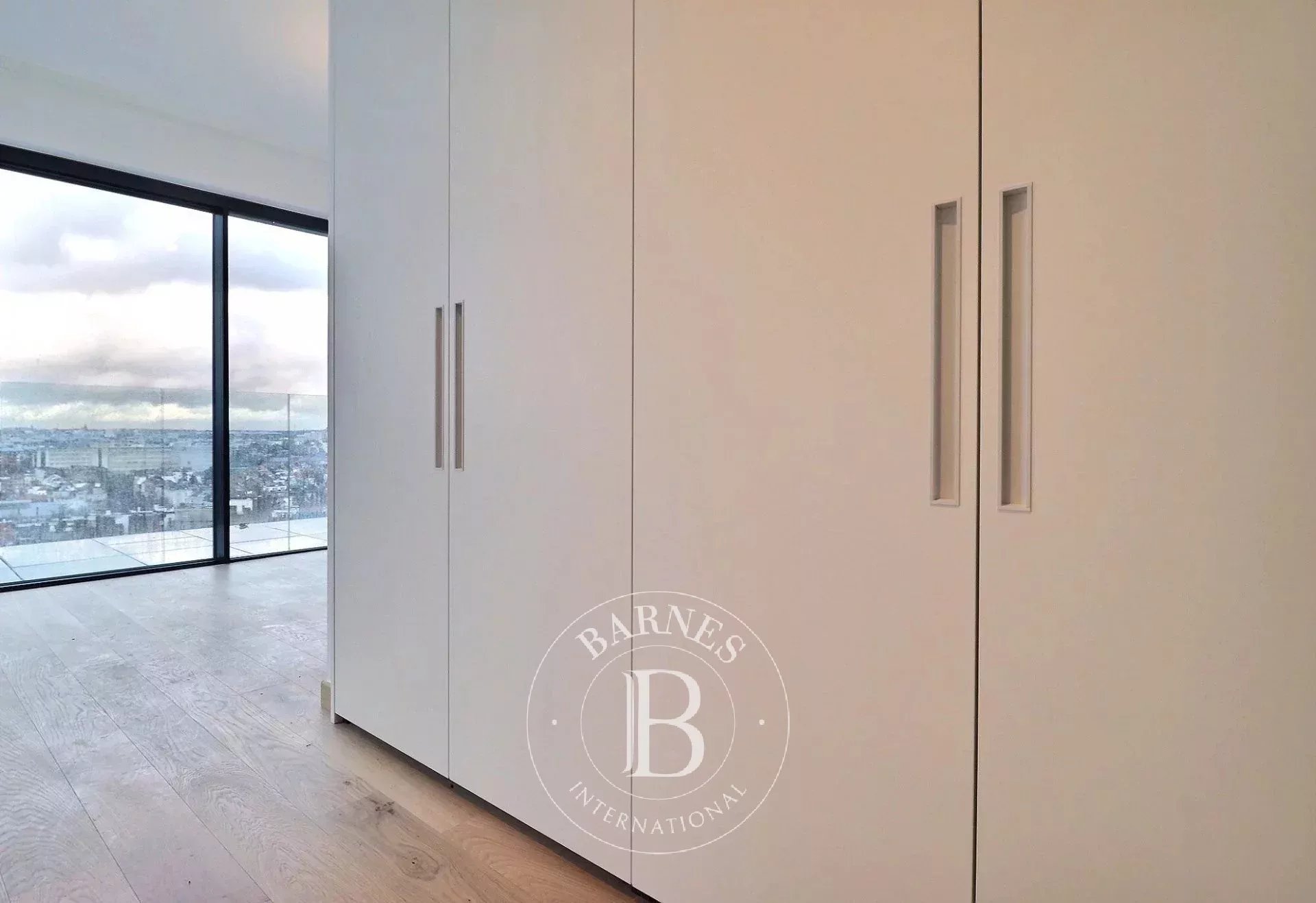 Avenue Louise – Appartement 2ch + terrasse