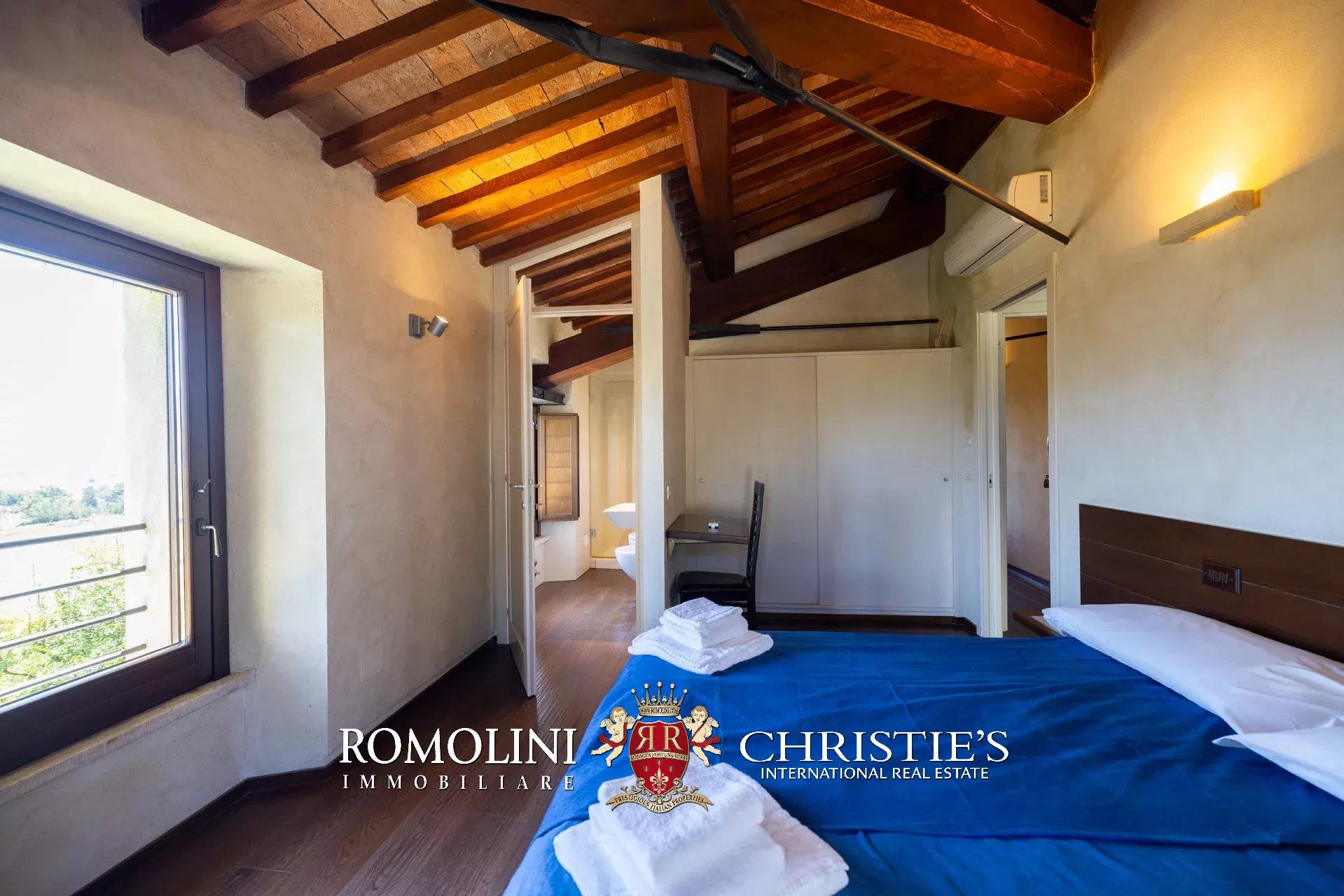 27 Bedroom Villa/Townhouse's Image 65