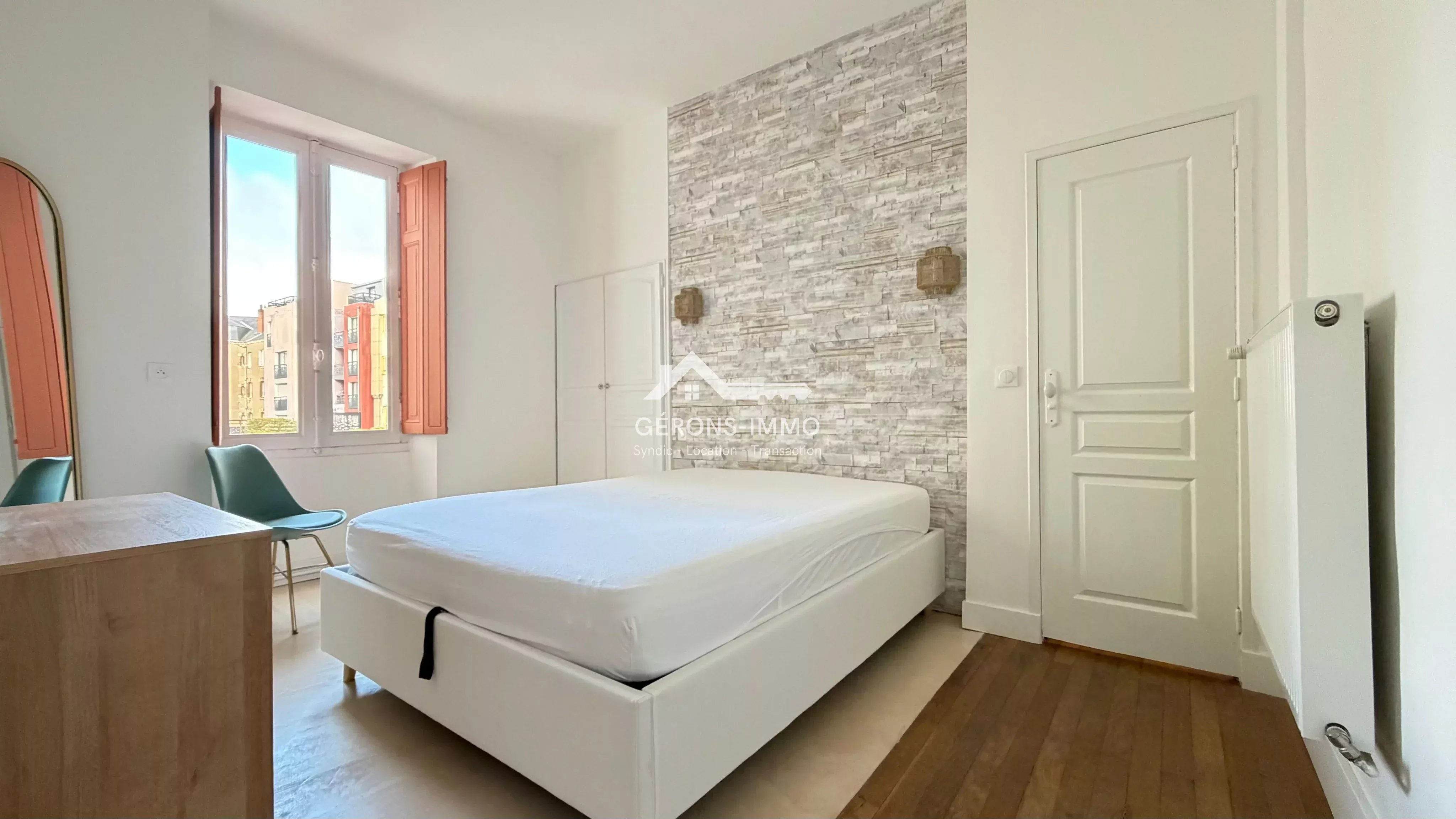 Location: Appartement T3 – Nantes, Cité des congrès – Champs de Mars - Photo 8