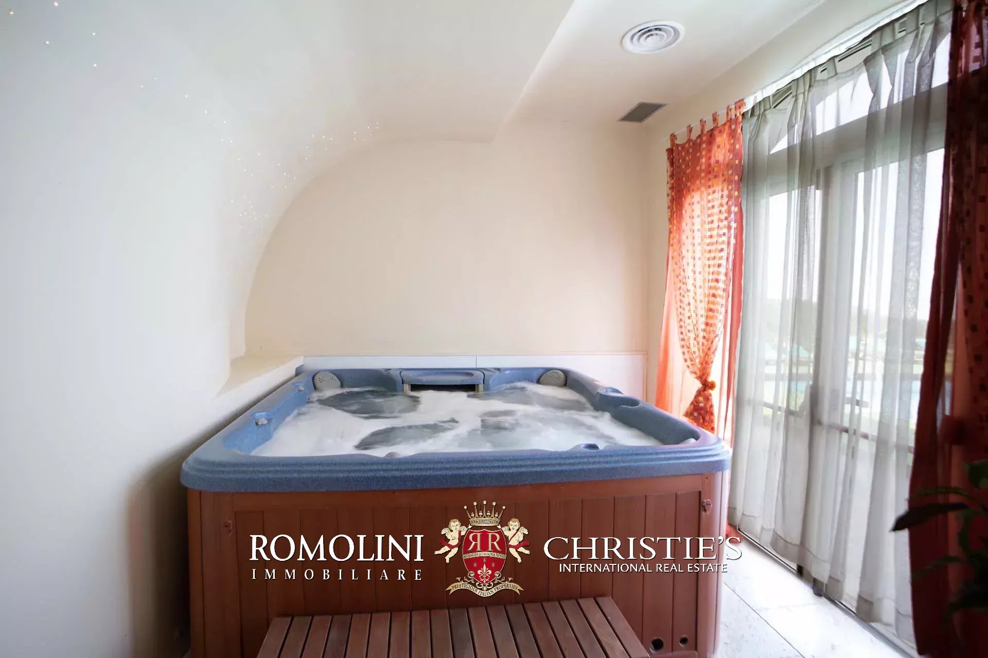 108 Bedroom Villa/Townhouse's Image 76
