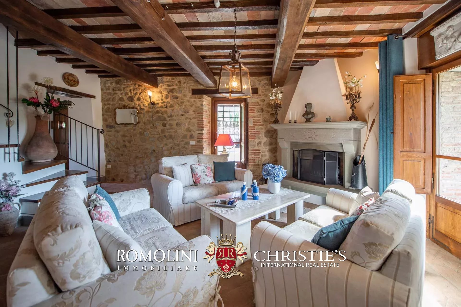 4 Bedroom Villa/Townhouse's Image 31