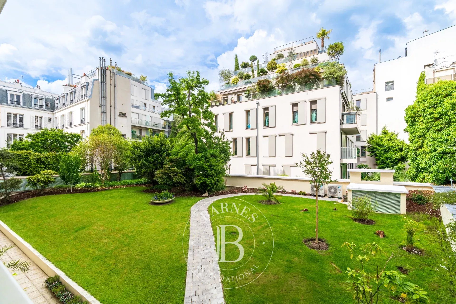 Sole agent - Paris 16 - Muette  - Apartment with balcony - picture 16