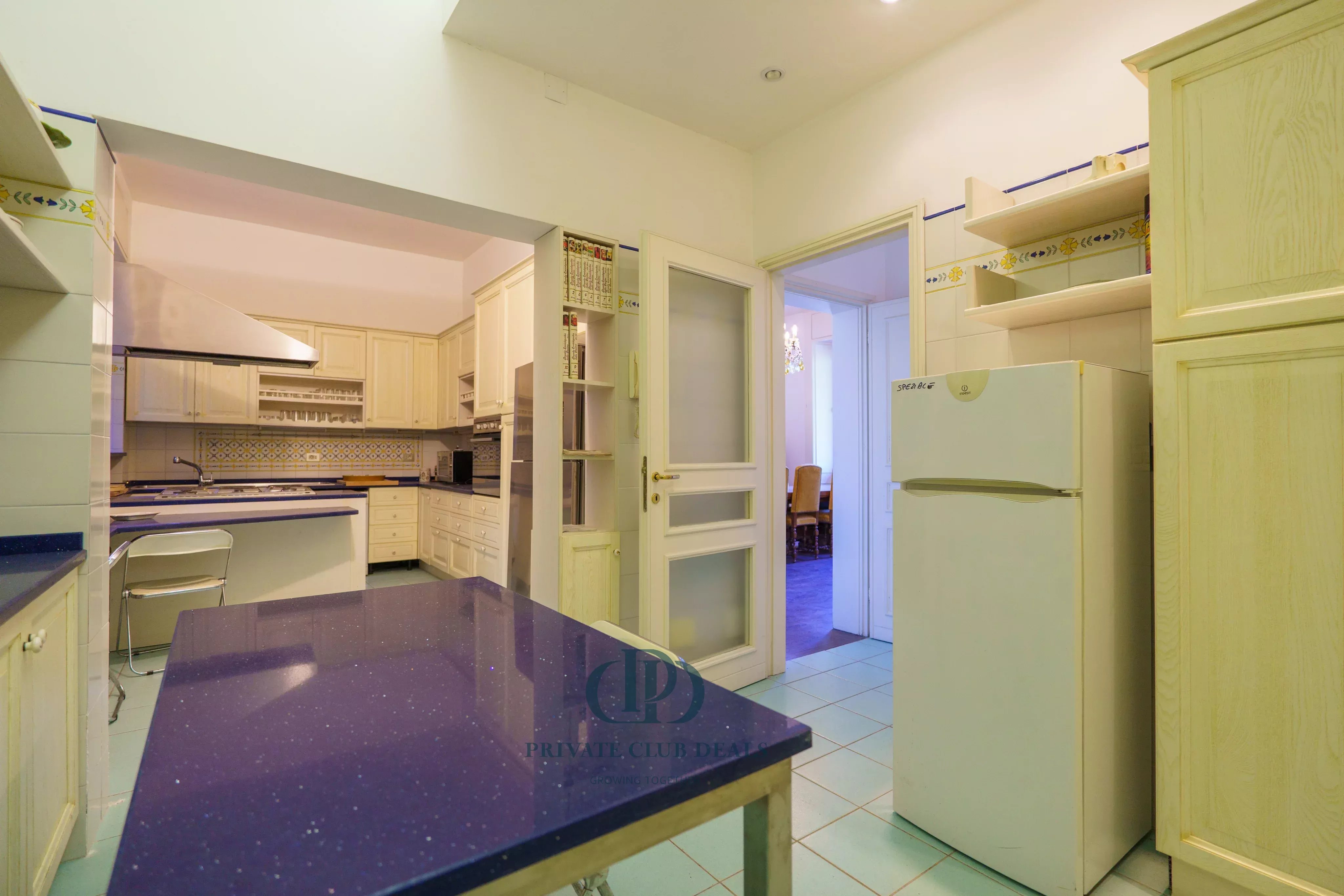 Villa Como - picture 10