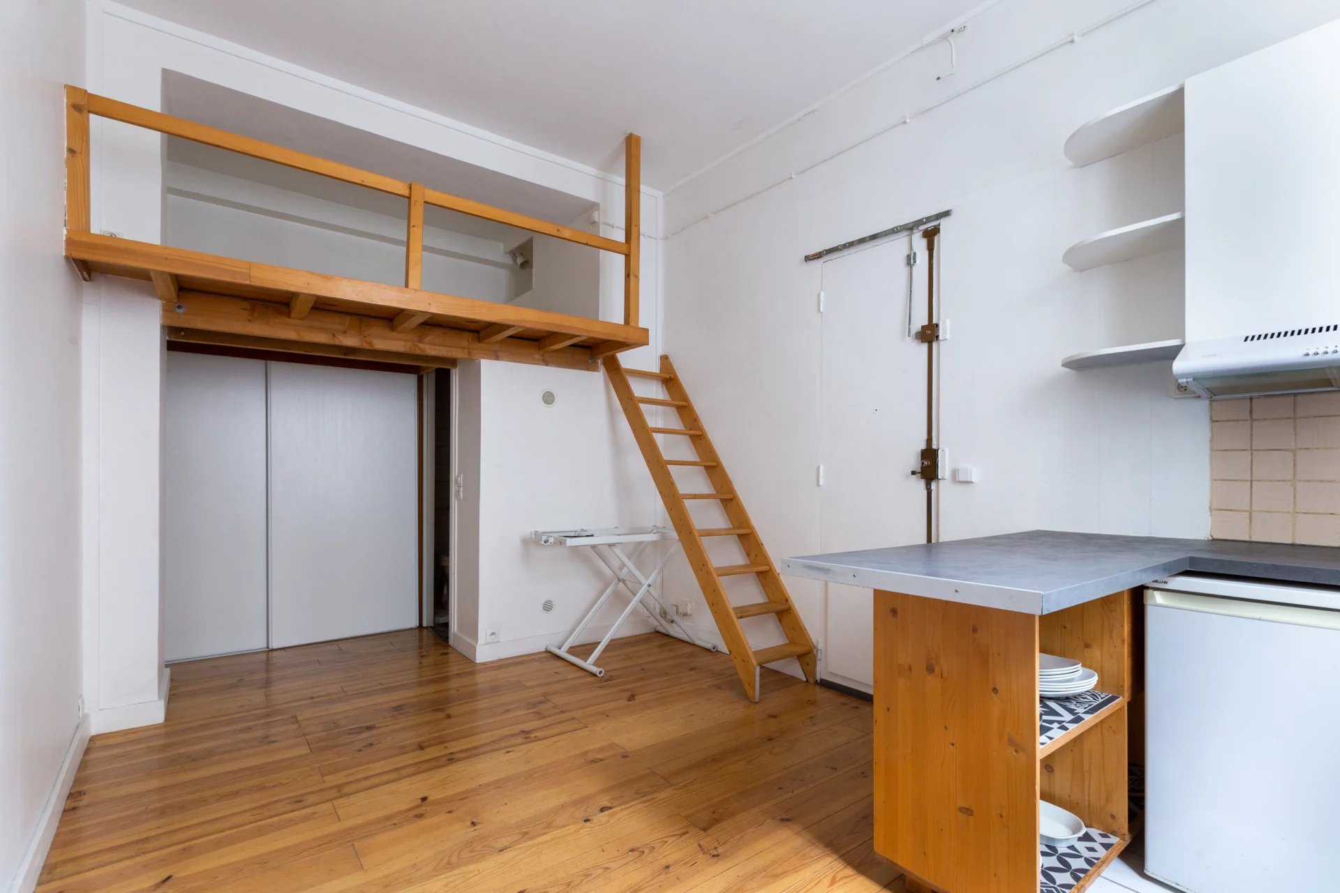 Sale Apartment Paris 19th Amérique