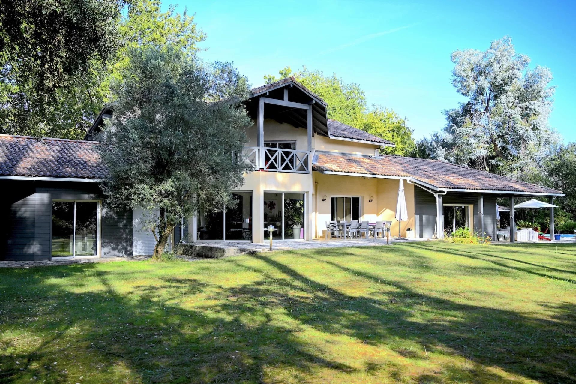 Agence immobilière de Silver Coast Int. Realty