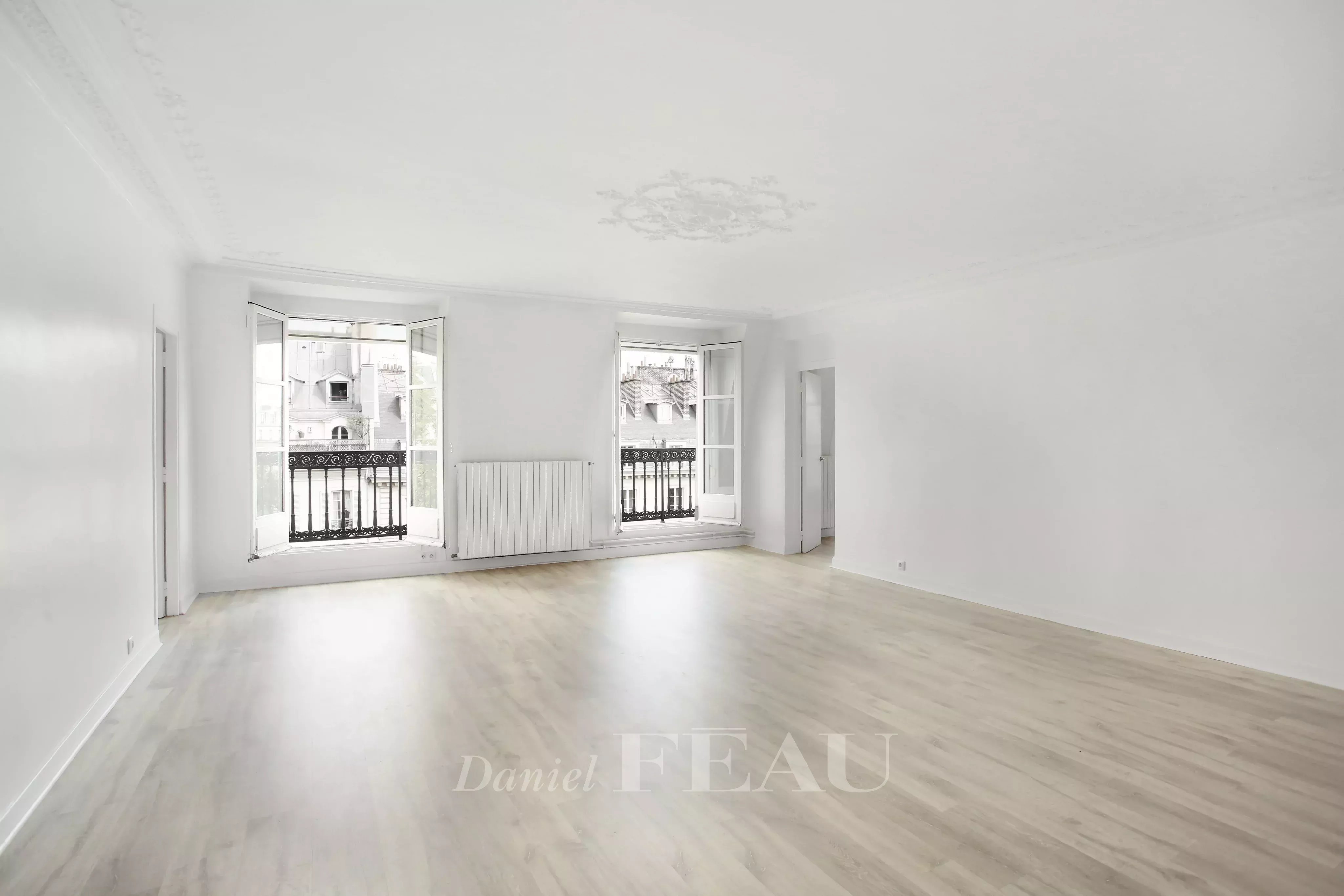 Rental Apartment Paris 8th