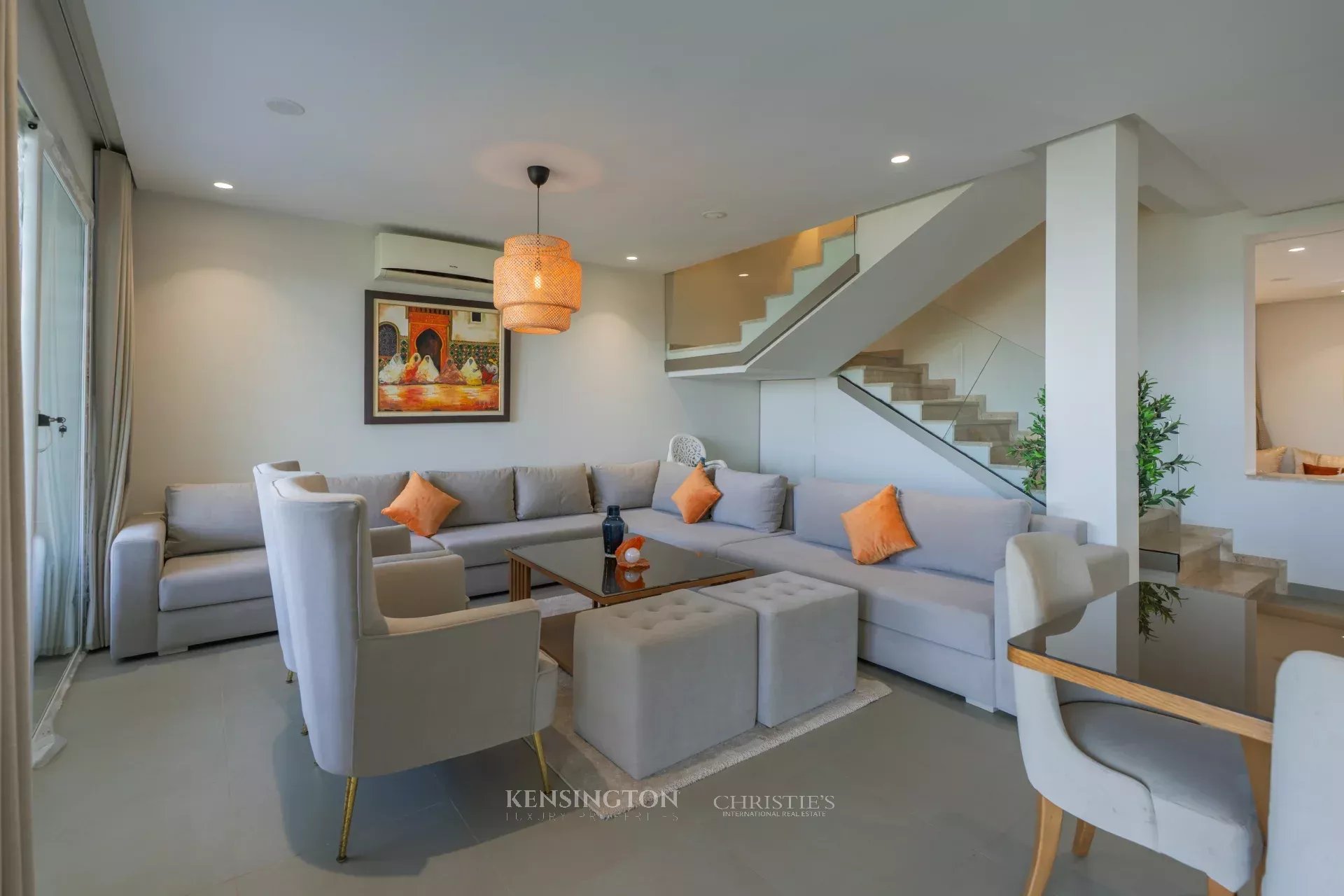 6 Bedroom Villa/Townhouse's Image 10
