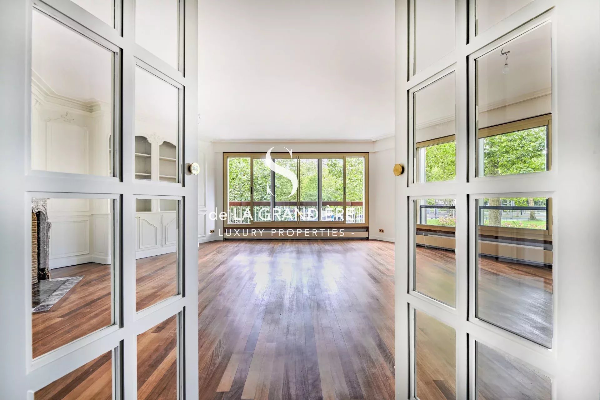 Location - Paris 7ème - avenue Élisée Reclus - 165m2