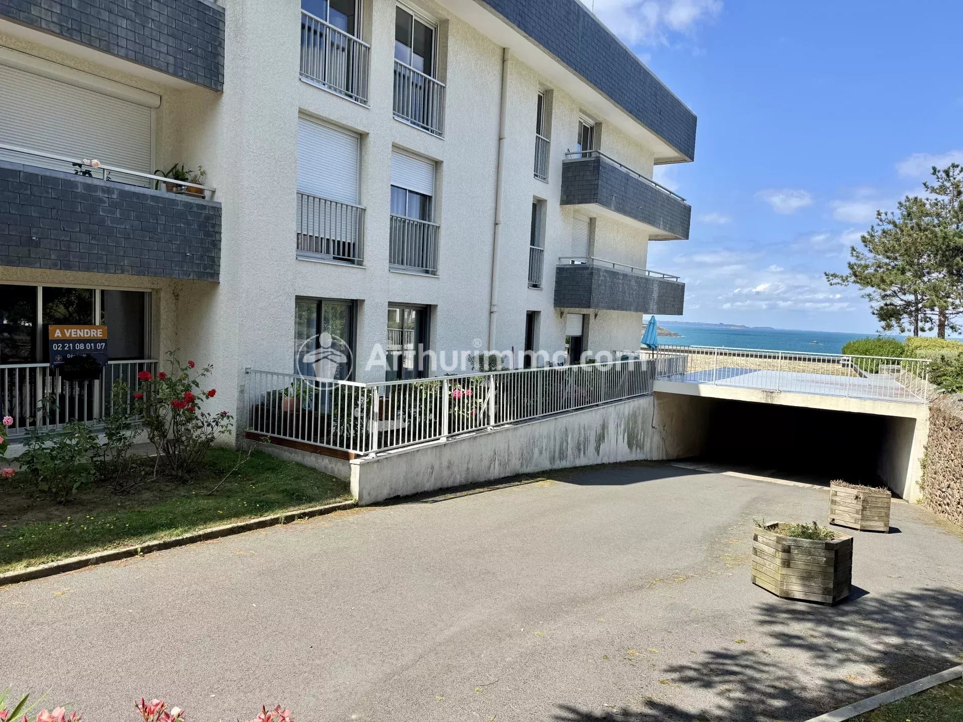Agence immobilière de 