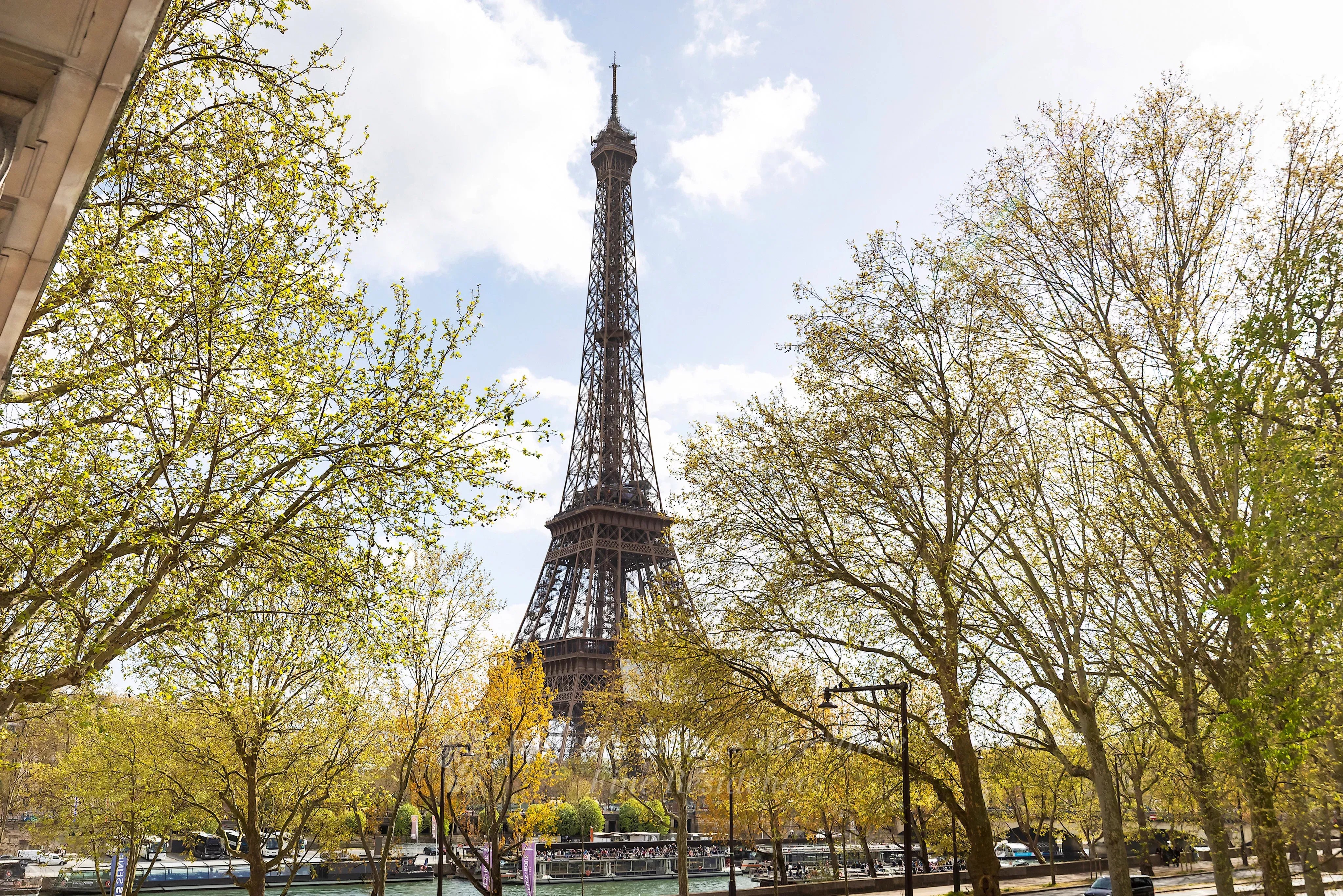 Sale Apartment Paris 16th