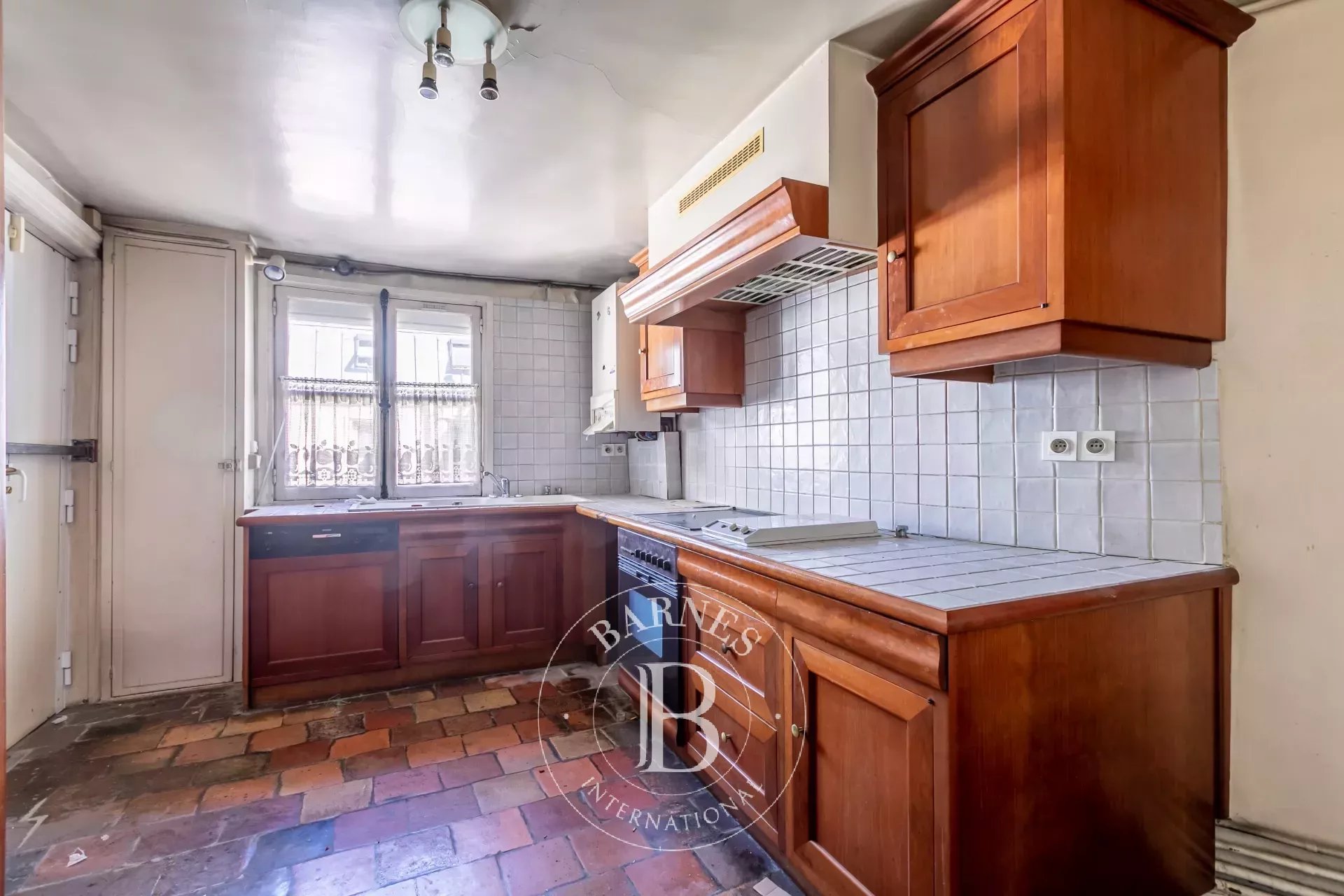 Daire Paris 8ème - picture 17