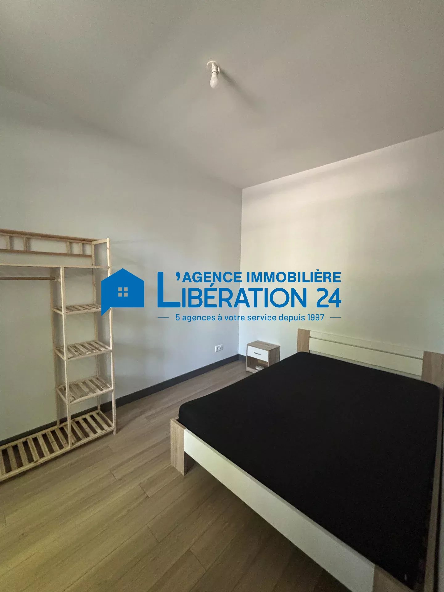 Charmant studio avec chambre séparée