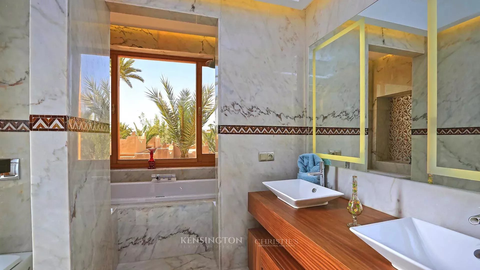 10 Bedroom Villa/Townhouse's Image 58